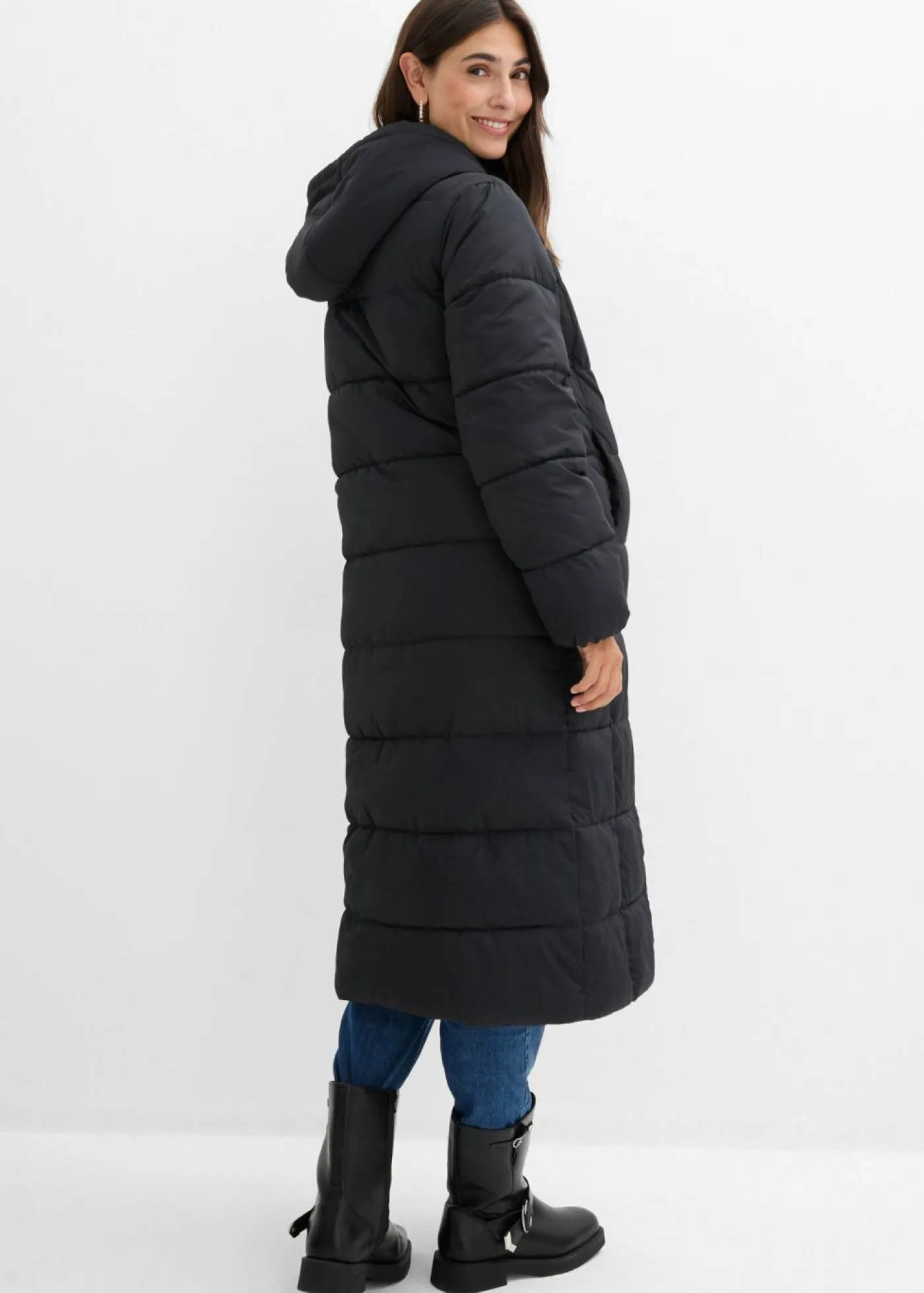 bonprix bonprix Abrigo acolchado premamá 2 en 1 con inserto para porteo Negro Clearance