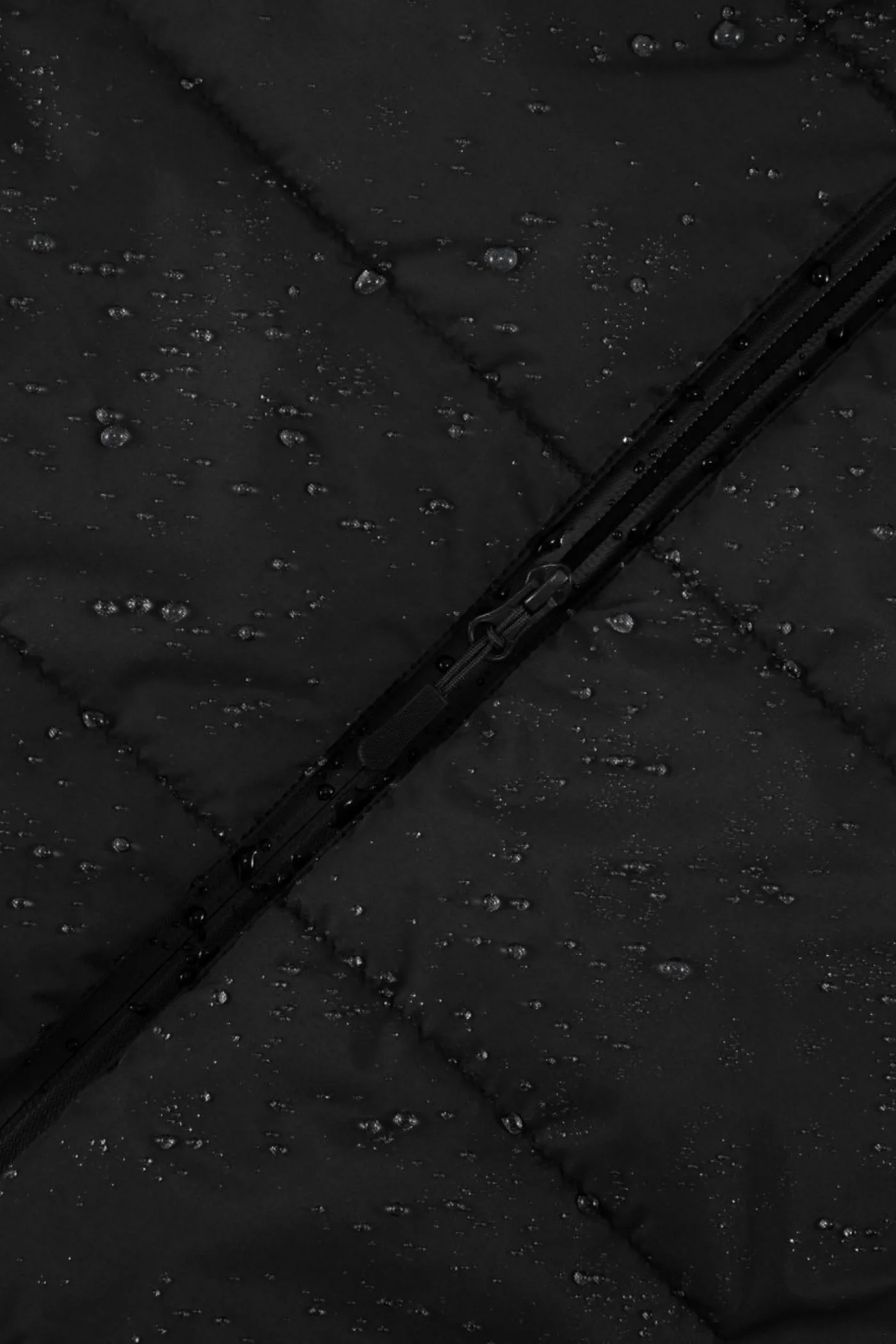 bonprix bonprix Abrigo acolchado repelente al agua Negro Online