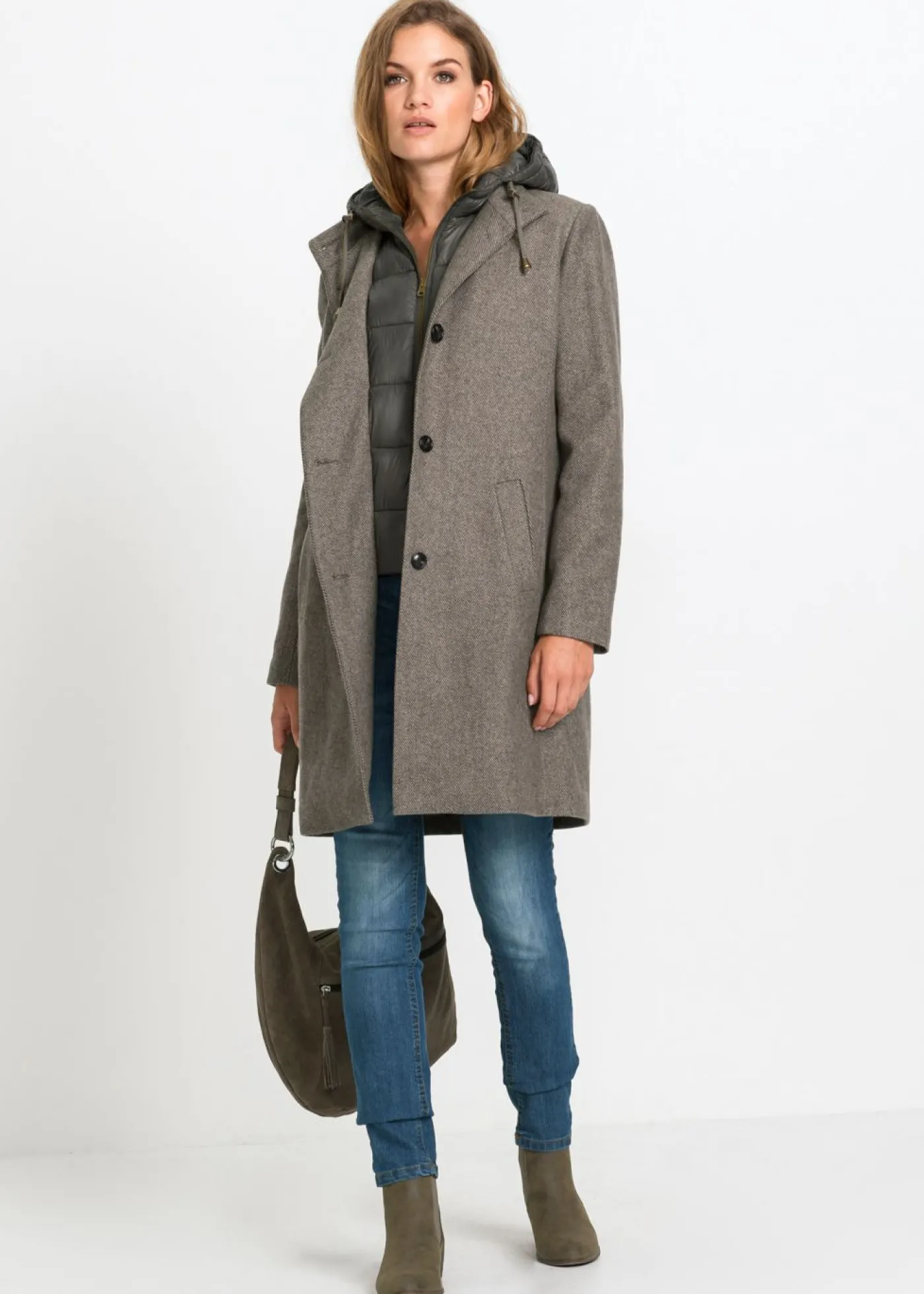 bonprix bonprix Abrigo corto de invierno con aspecto de lana y diseño 2 en 1 Beige oscuro New