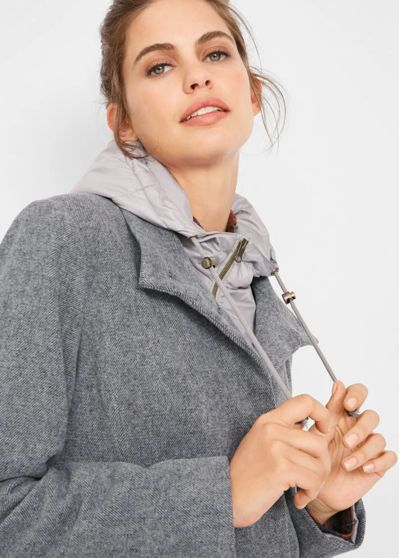 bonprix bonprix Abrigo corto de invierno con aspecto de lana y diseño 2 en 1 antracita