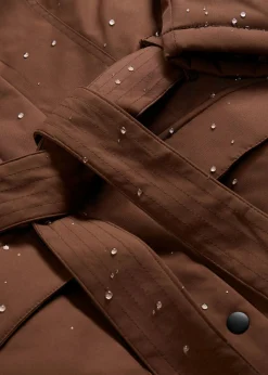 bonprix bonprix Abrigo corto para exteriores con cinturón, material impermeable y forro de leopardo marrón