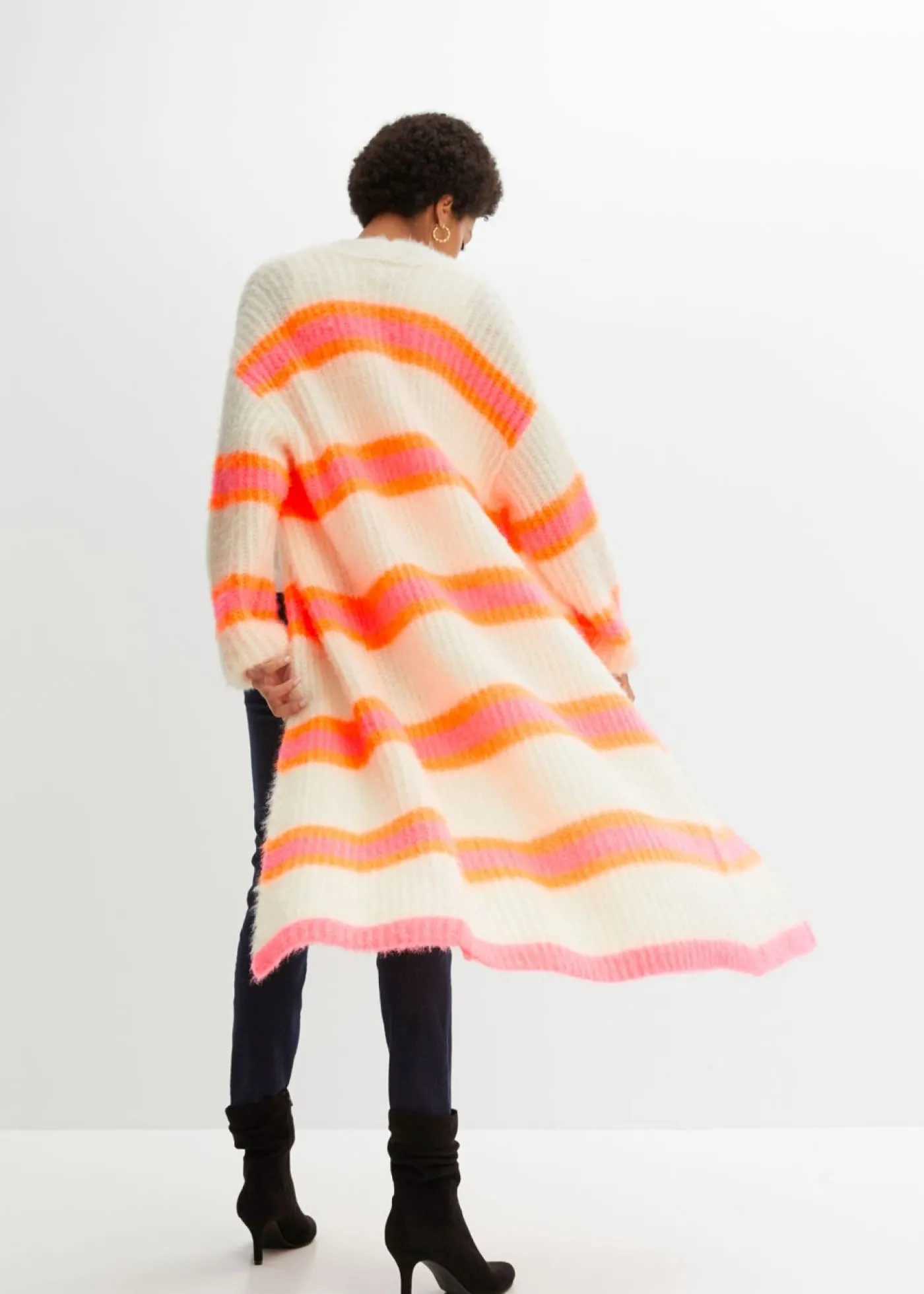 bonprix bonprix Abrigo de punto oversize blanco empolvado/rosa caliente/naranja fosforito rayas horizontales Best