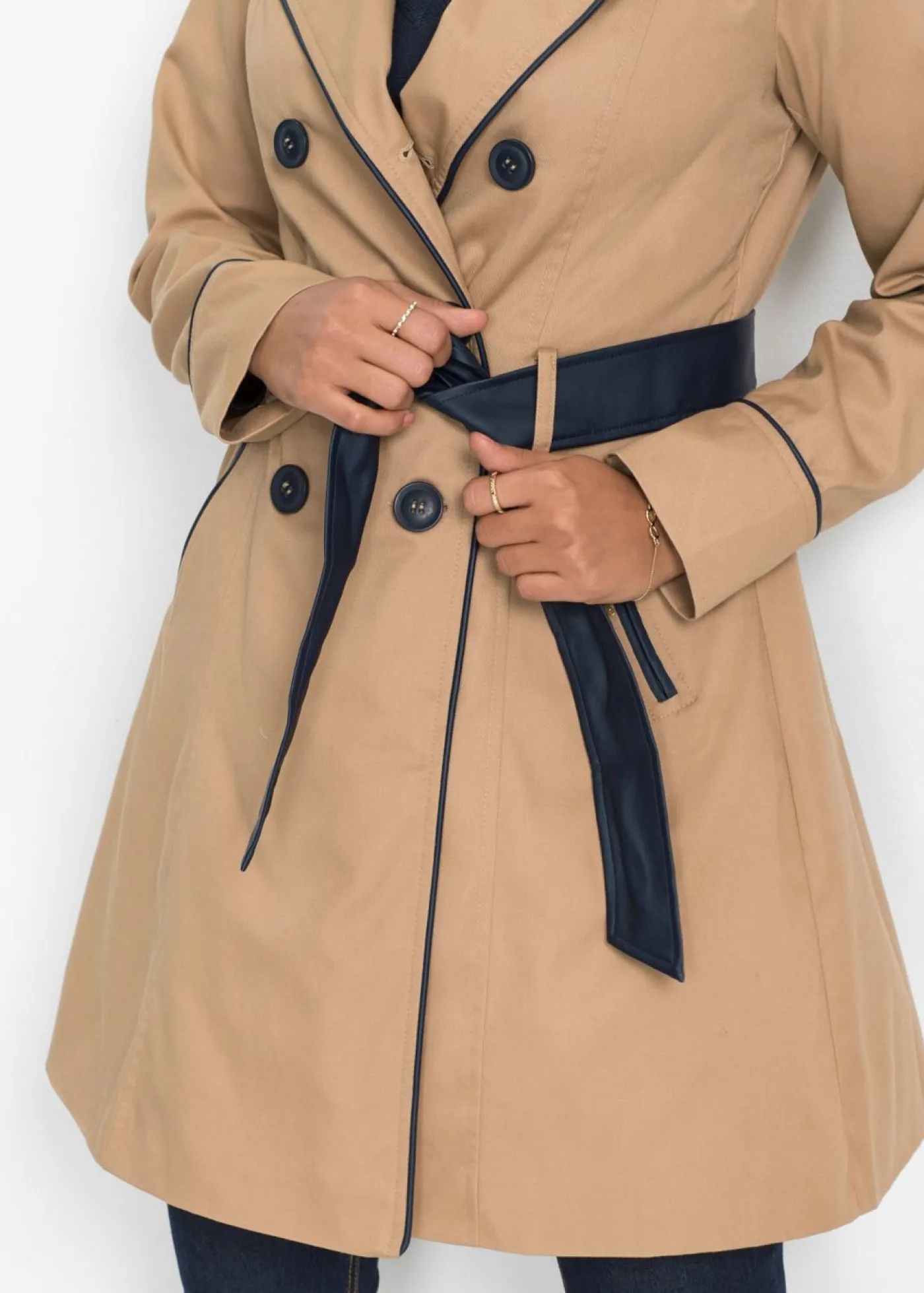 bonprix bonprix Abrigo gabardina de doble botonadura Camel mate Discount