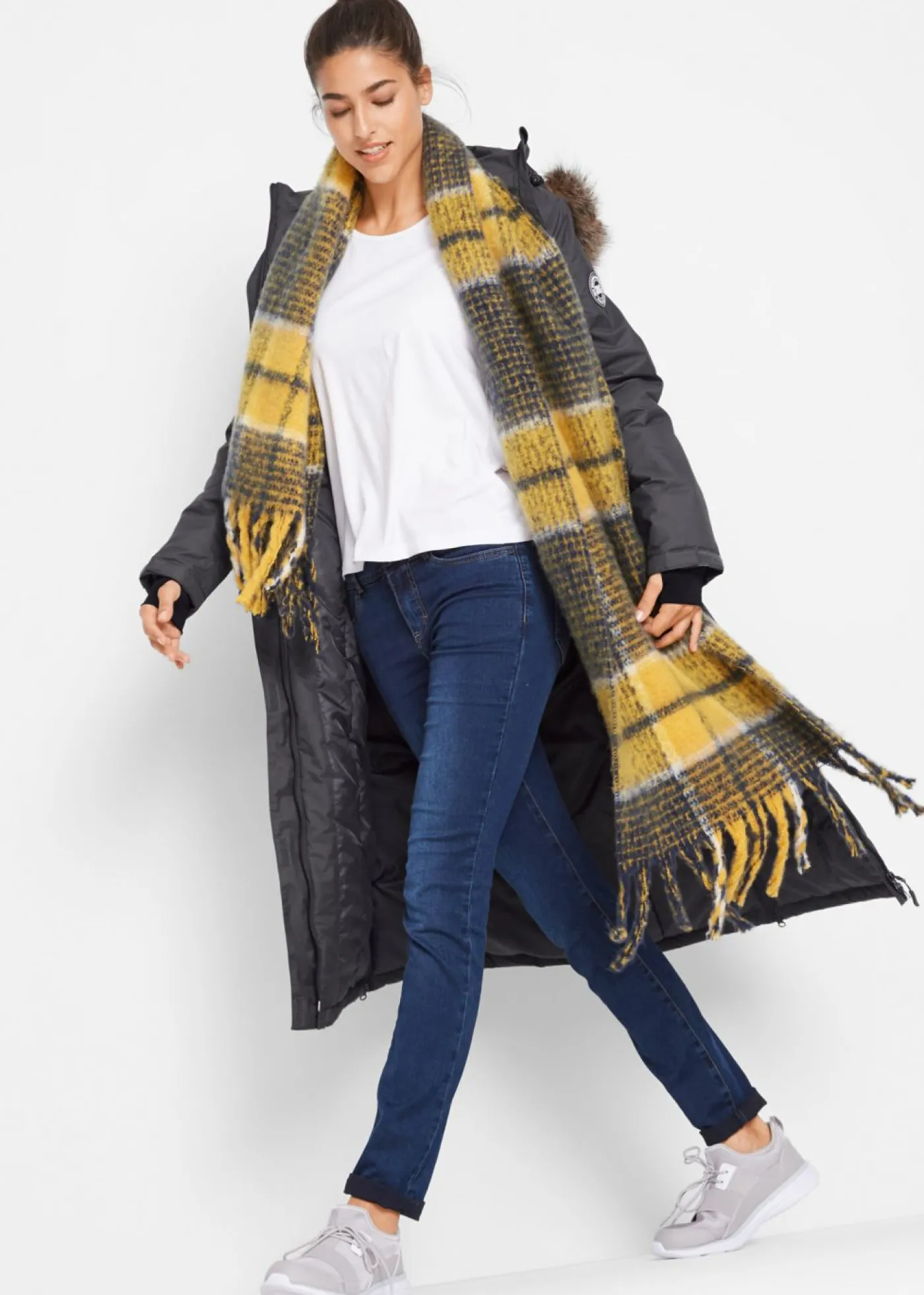 bonprix bonprix Abrigo impermeable para exteriores con pelo sintético pizarra Best