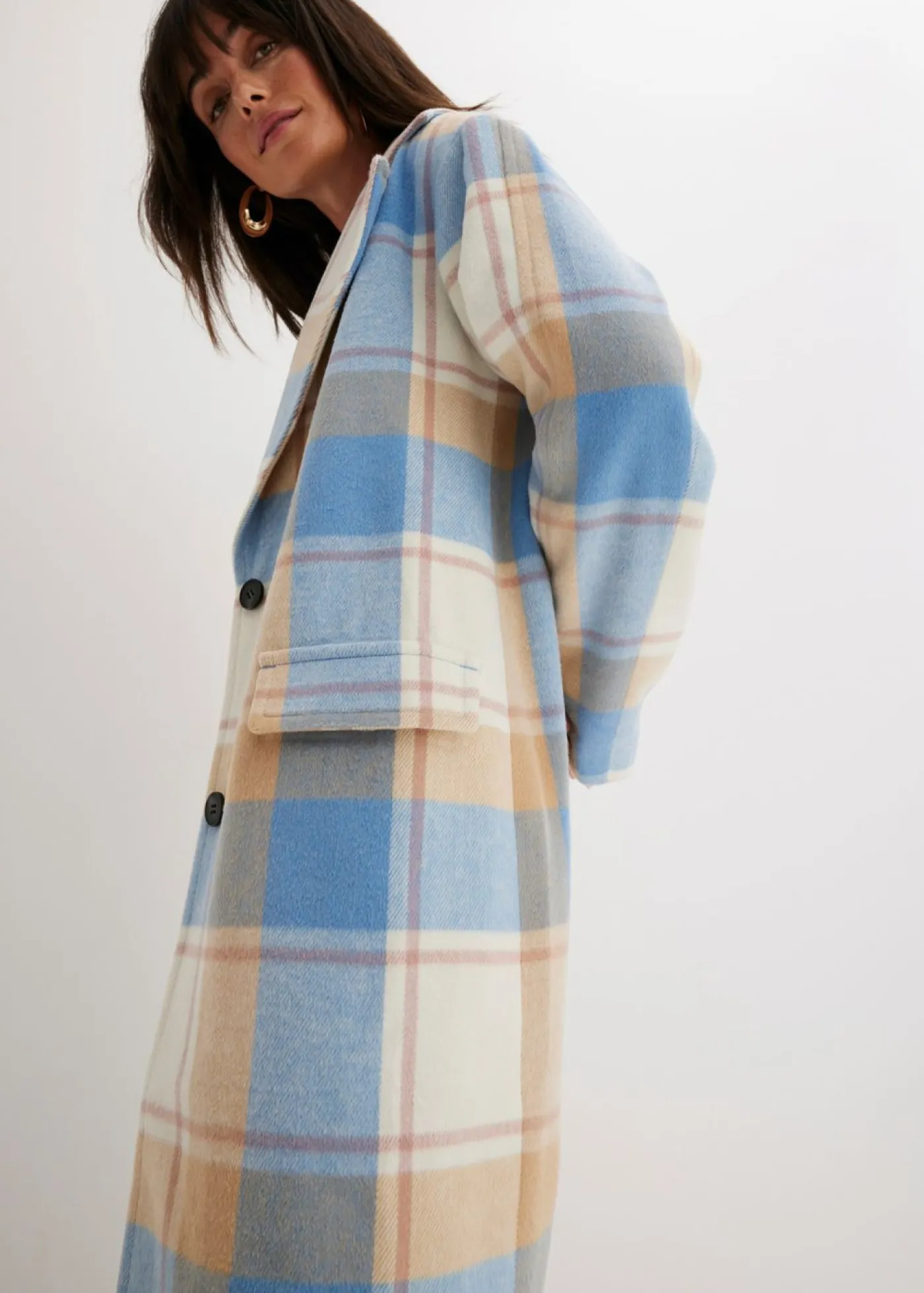 bonprix bonprix Abrigo oversize con look de lana azul brillante-blanco lana-café con leche-rosa palo a cuadros Sale