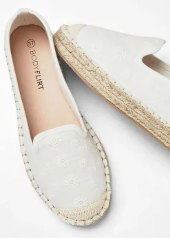 bonprix bonprix Alpargatas beige arena con flores Hot