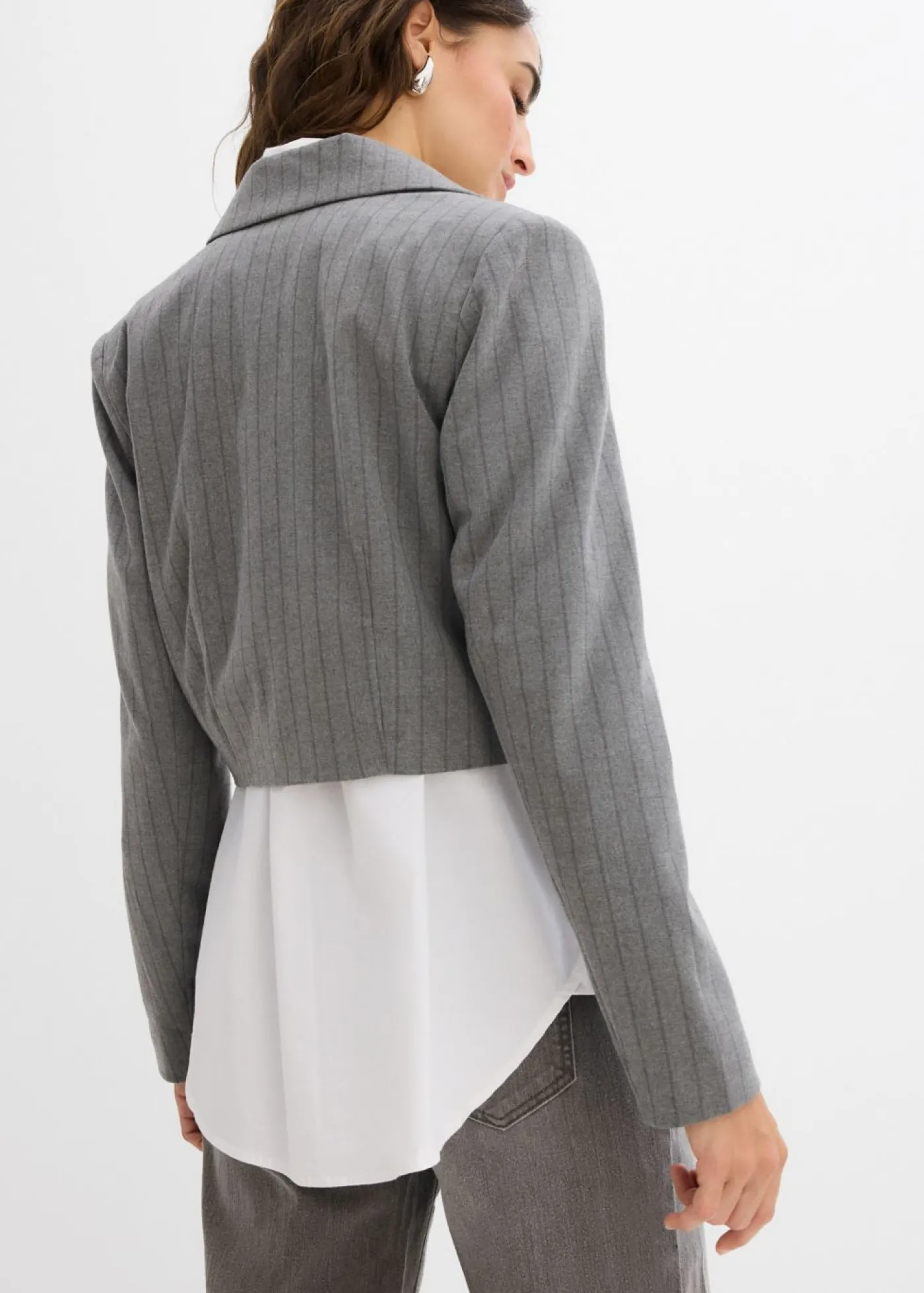 bonprix bonprix Americana corta con cuello de solapa gris ahumado-pizarra con rayas Online