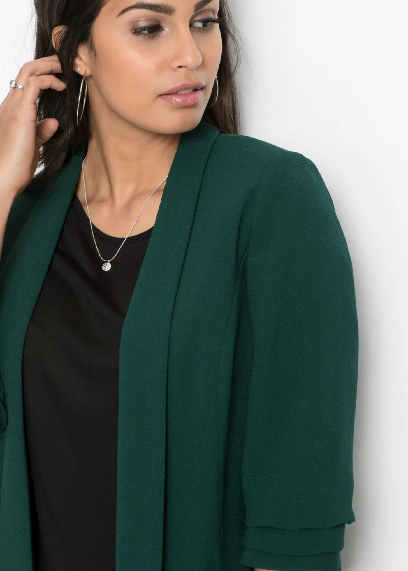 bonprix bonprix Americana larga con mangas drapeadas Verde intenso Online