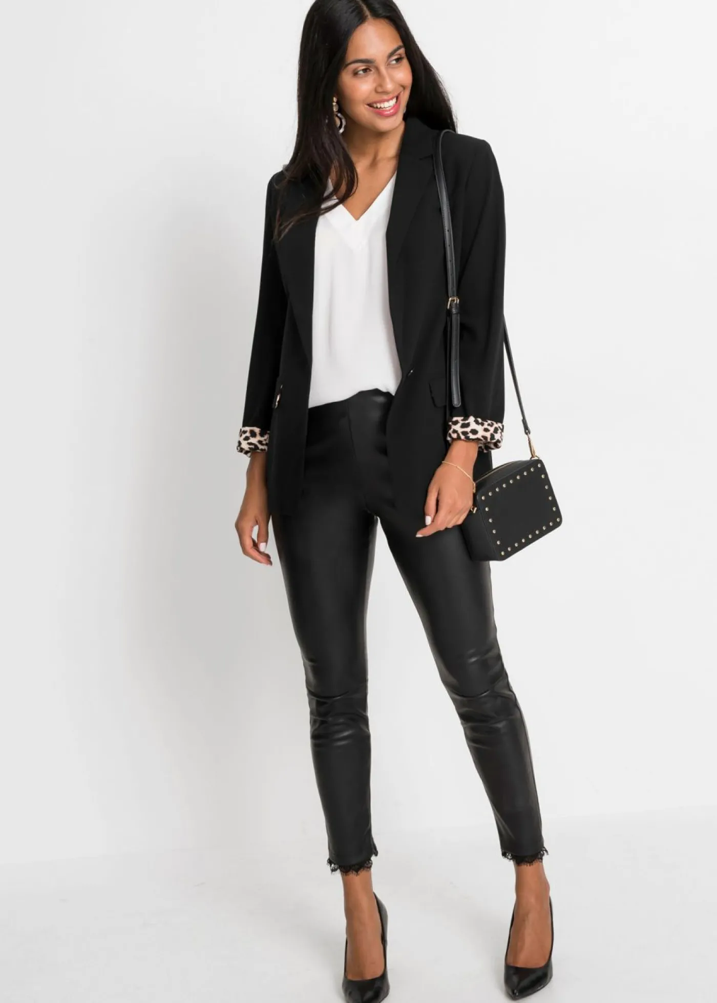 bonprix bonprix Americana larga de mezcla de viscosa fluida Negro de leopardo Online