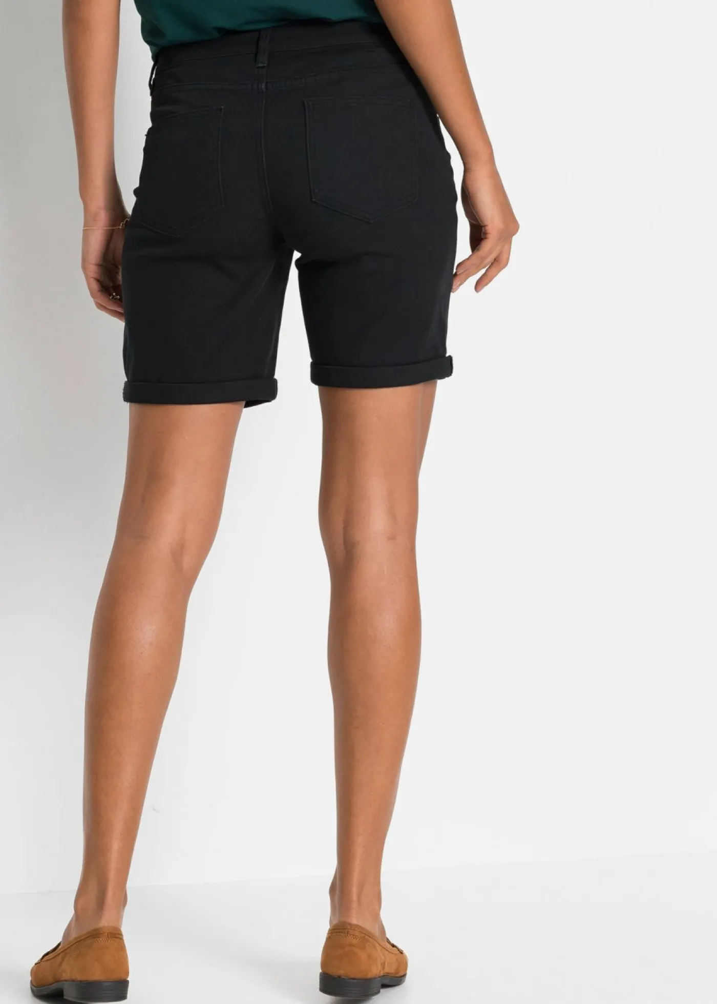 bonprix bonprix Bermuda elástica Negro