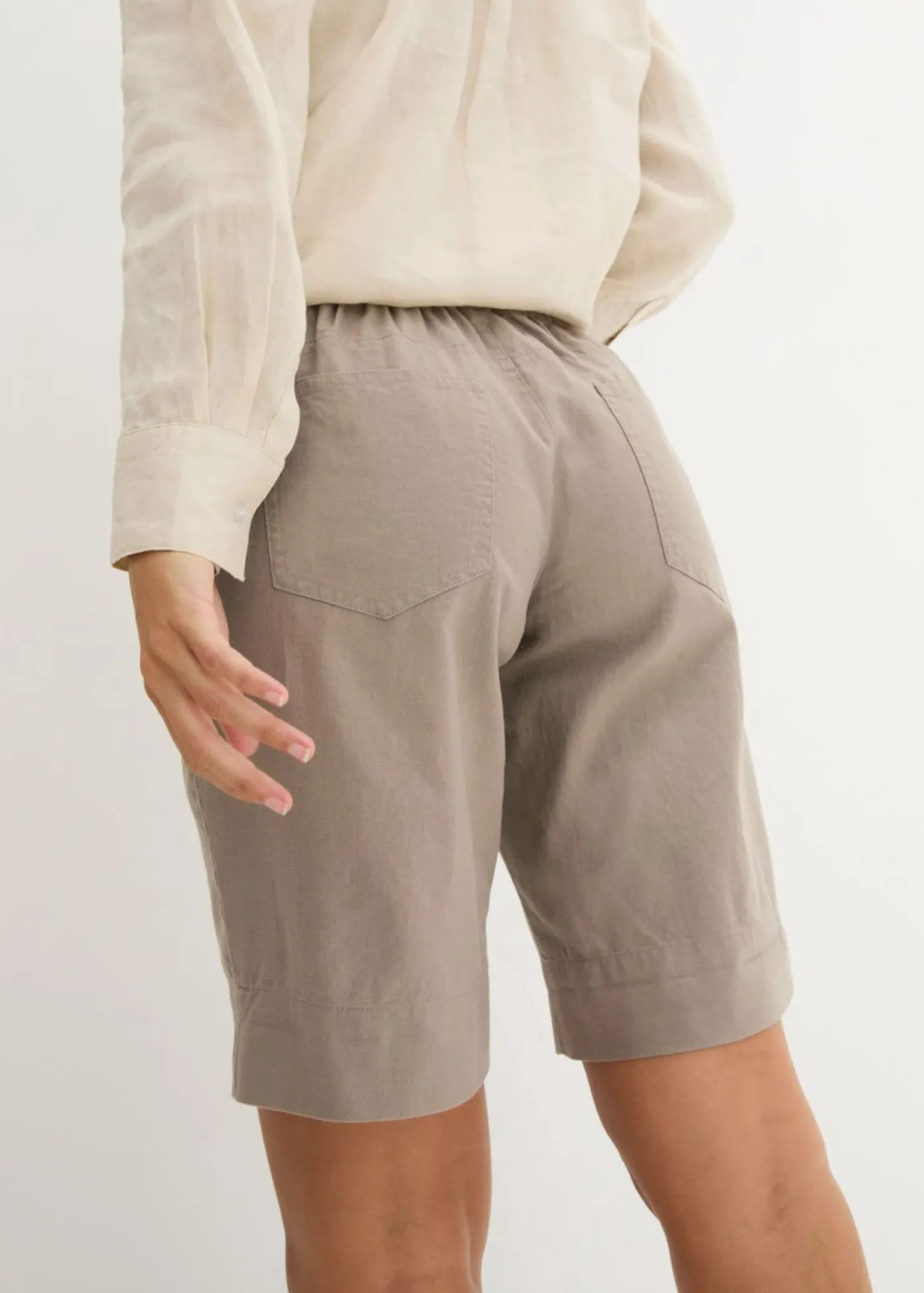 bonprix bonprix Bermudas con lino Marrón grisáceo Best
