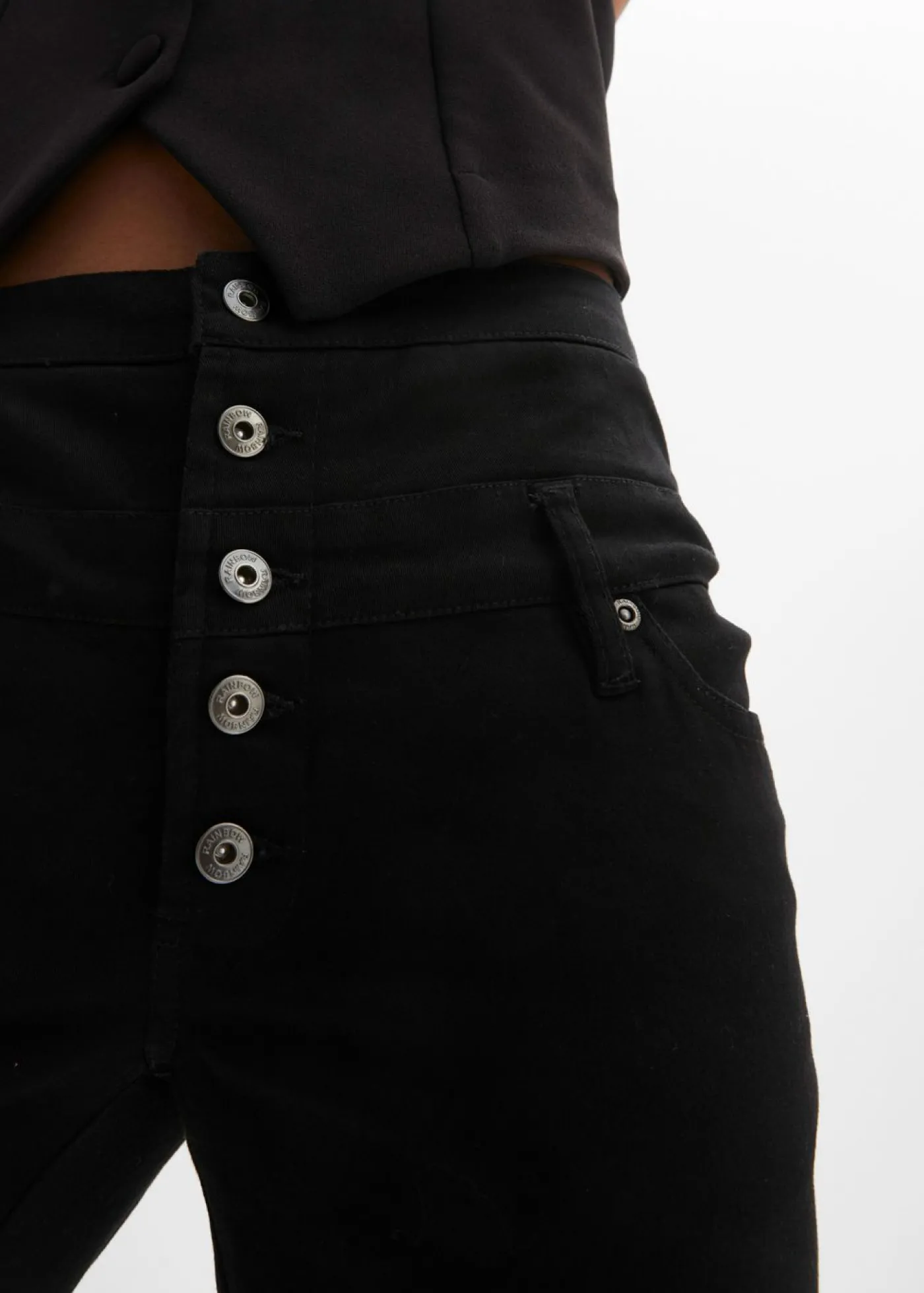 bonprix bonprix Bermudas de mezcla de algodón elástico Negro Discount