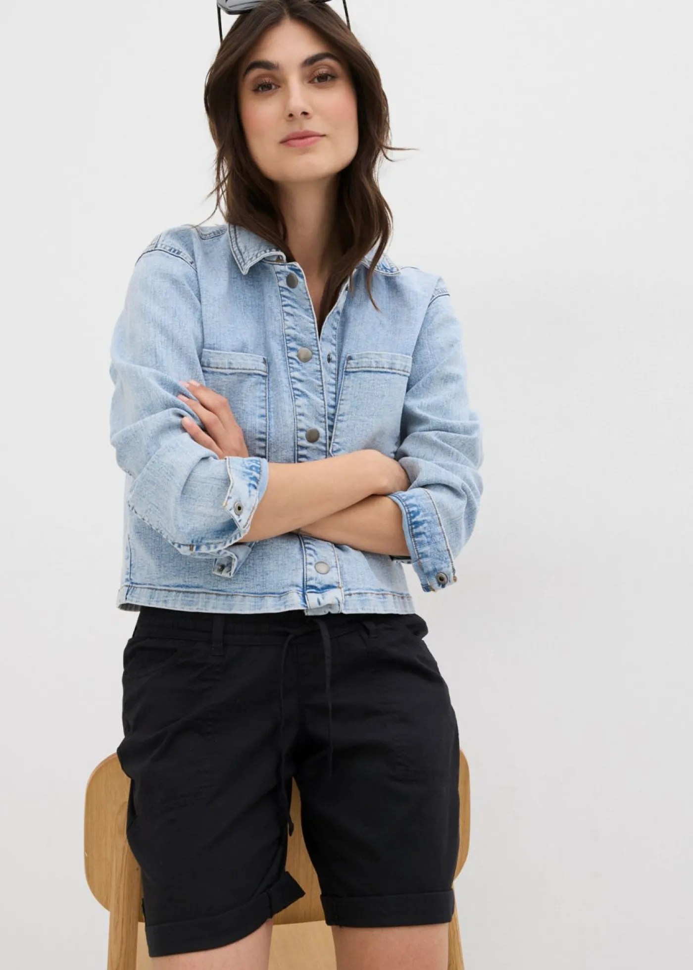 bonprix bonprix Bermudas premamá 2 en 1 convertibles en pantalón corto Negro Sale