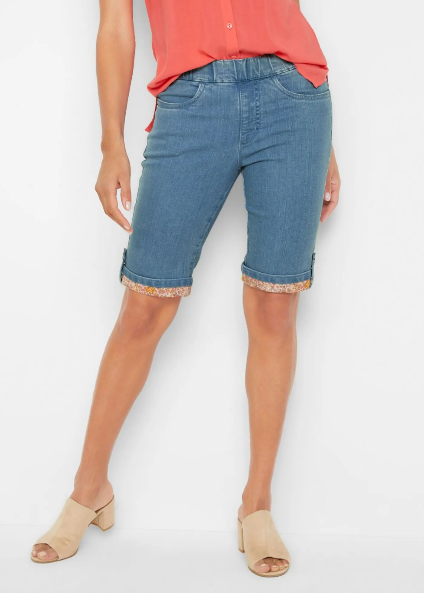 bonprix bonprix Bermudas vaqueras con dobladillo de color Denim claro Discount