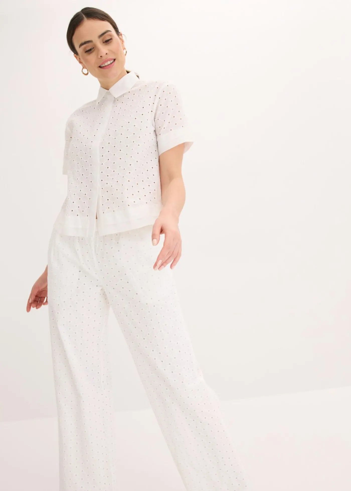 bonprix bonprix Blusa con bordado calado Blanco lana Discount