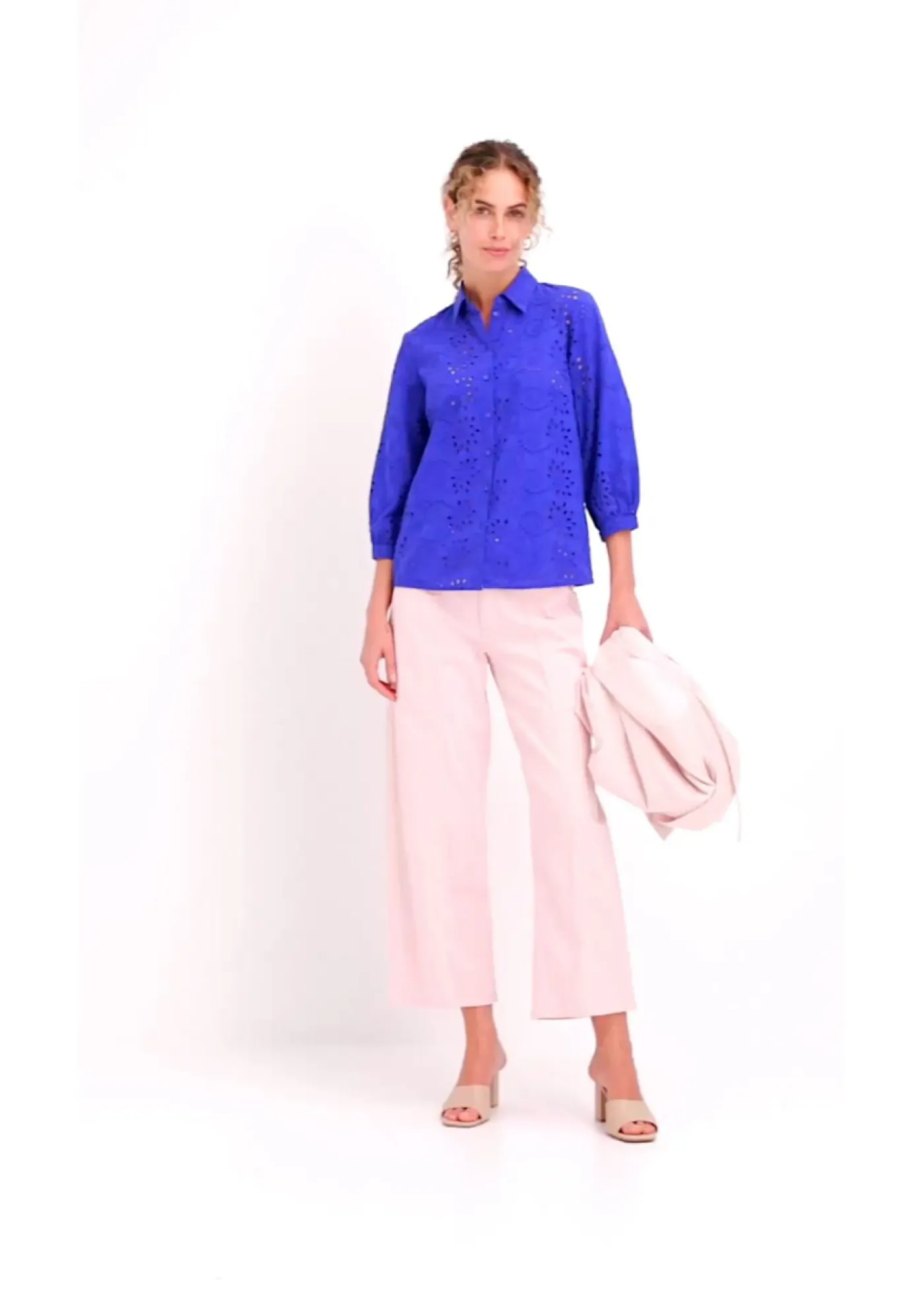 bonprix bonprix Blusa con bordado calado zafiro Outlet