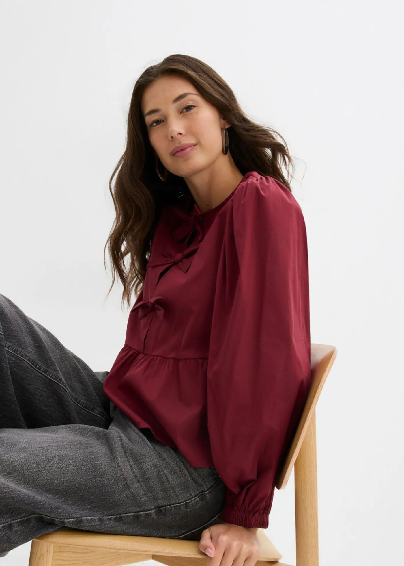 bonprix bonprix Blusa con detalles de lazo Rojo rubí Discount