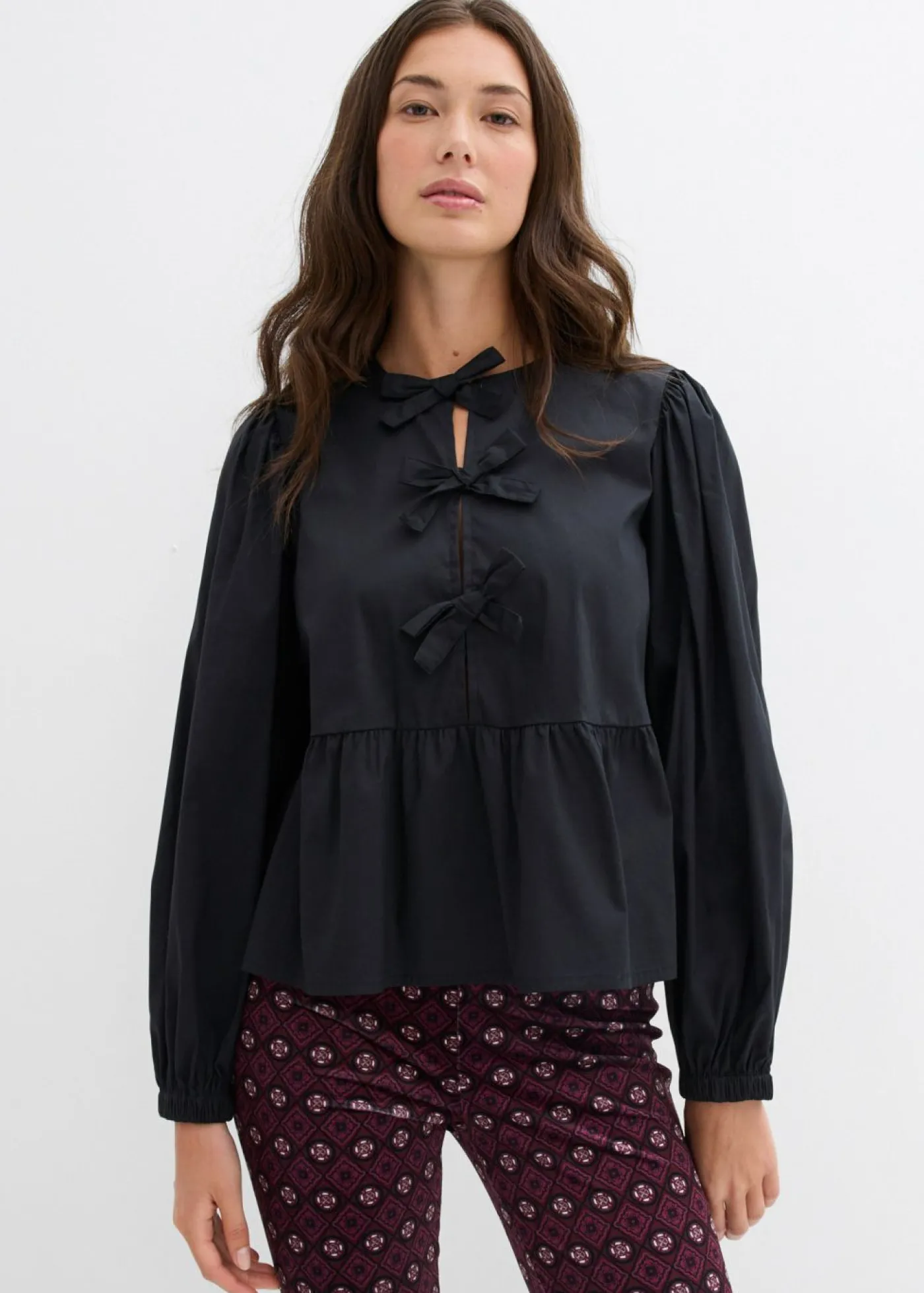 bonprix bonprix Blusa con detalles de lazo Negro Outlet
