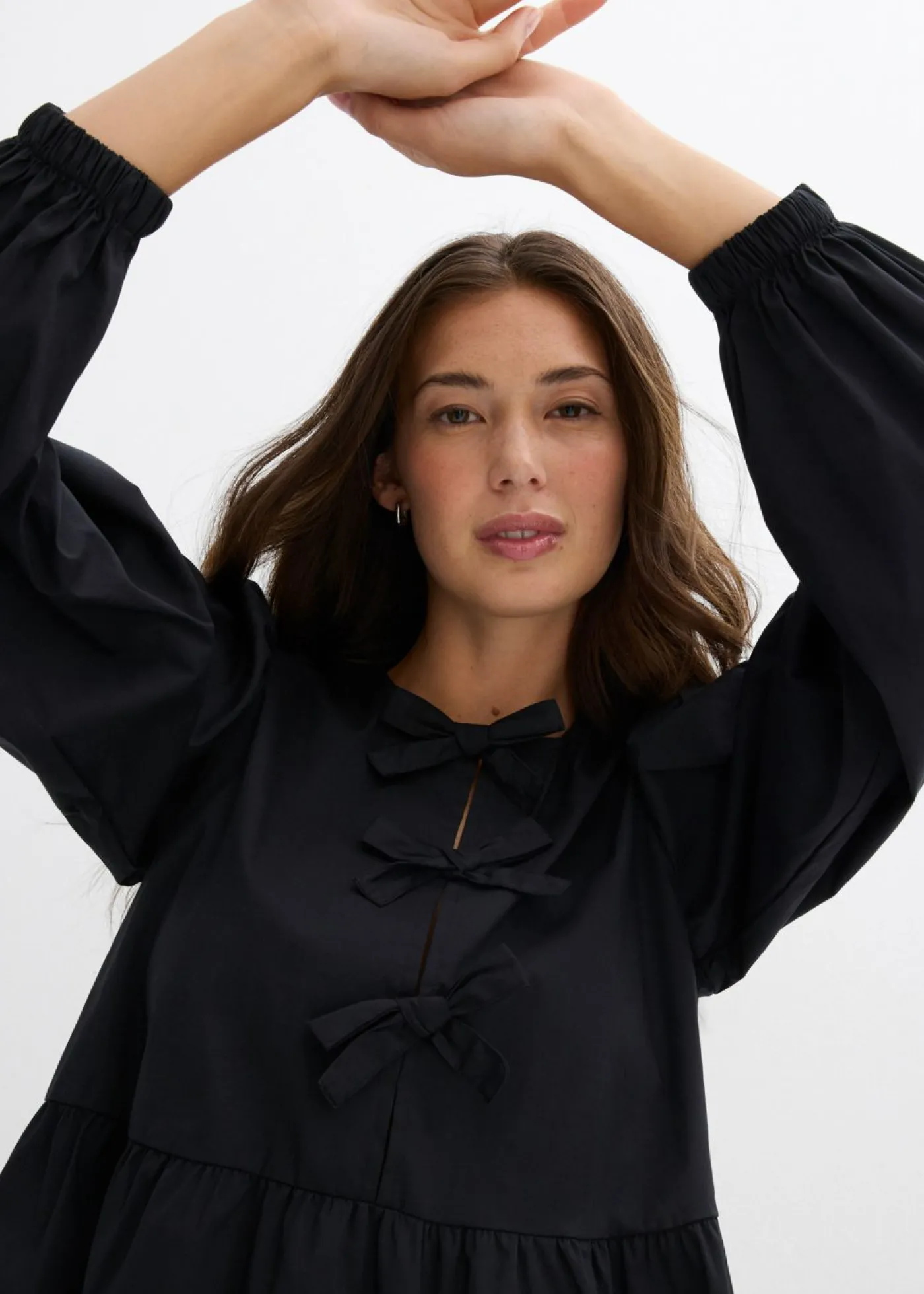 bonprix bonprix Blusa con detalles de lazo Negro Outlet