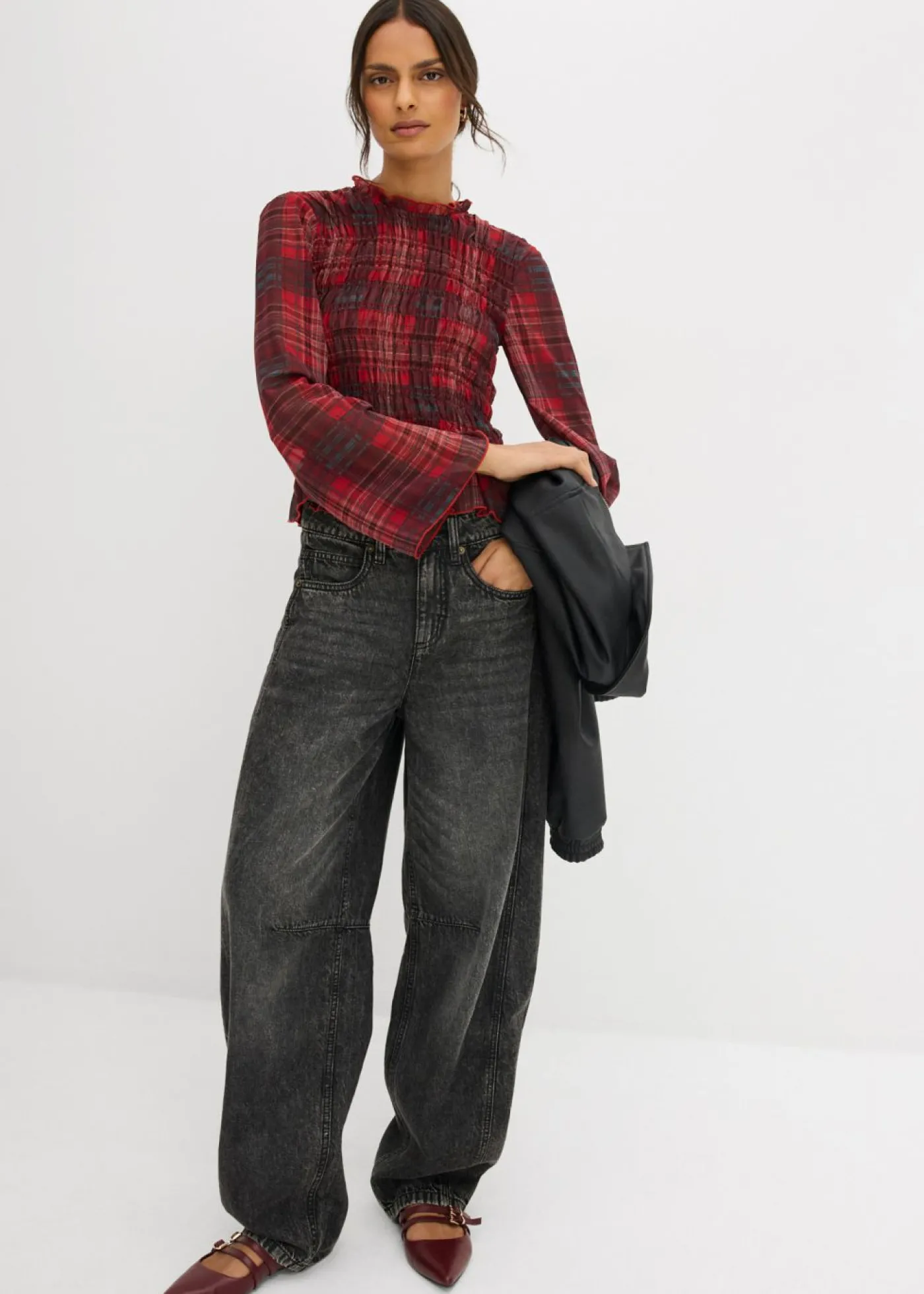 bonprix bonprix Blusa con inserto de nido de abeja rojo a cuadros Hot