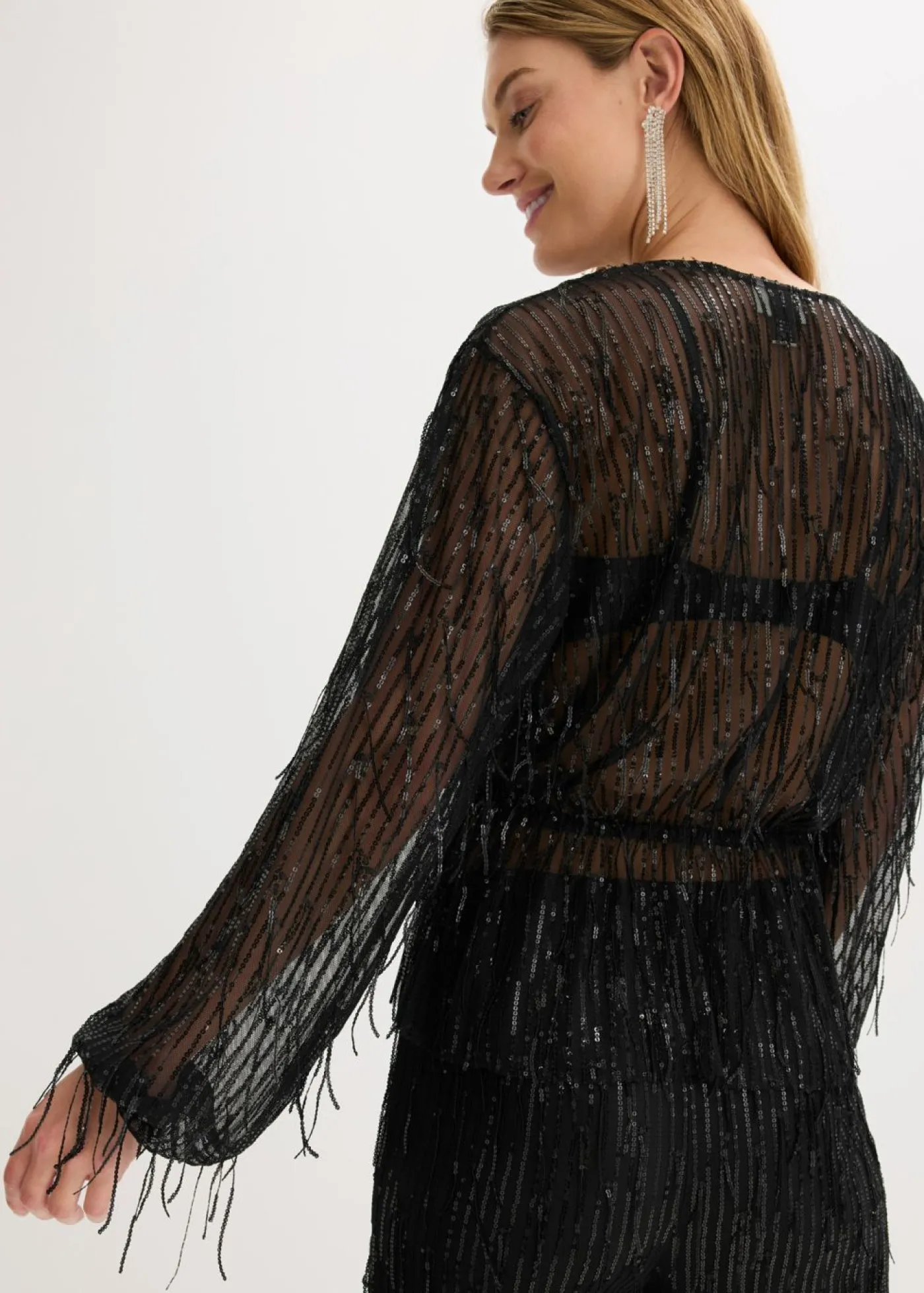 bonprix bonprix Blusa con lentejuelas y flecos Negro Clearance