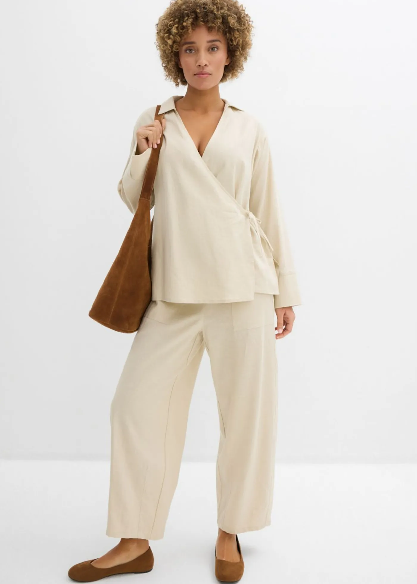 bonprix bonprix Blusa cruzada de mezcla de lino Arena claro Outlet