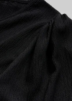 bonprix bonprix Blusa de crepé estructurado Negro Hot