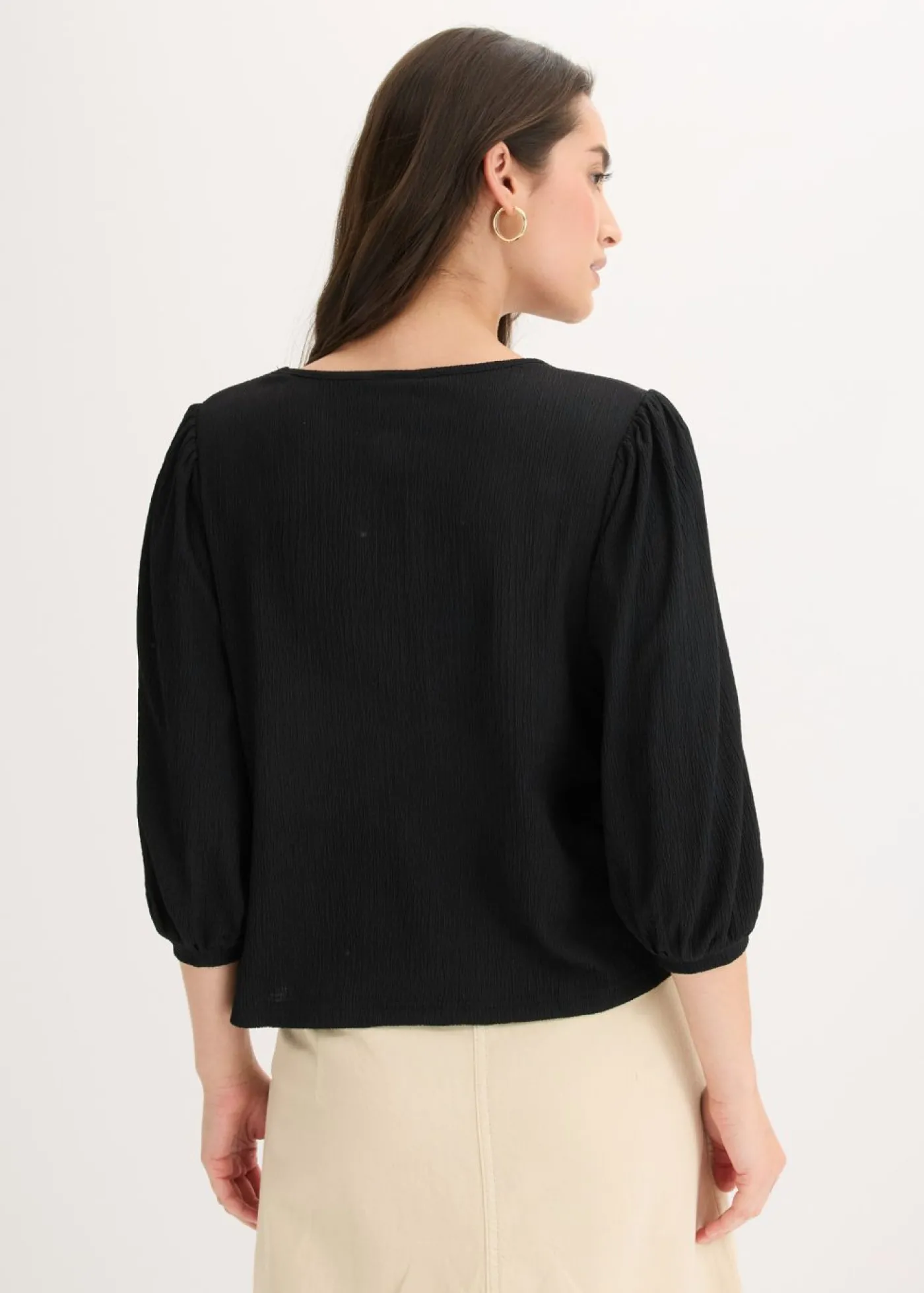bonprix bonprix Blusa de crepé estructurado Negro Hot