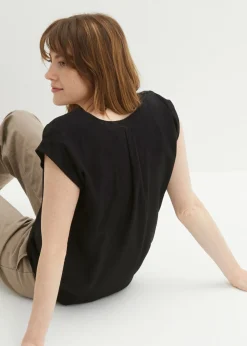 bonprix bonprix Blusa de manga corta con escote en V Negro Hot
