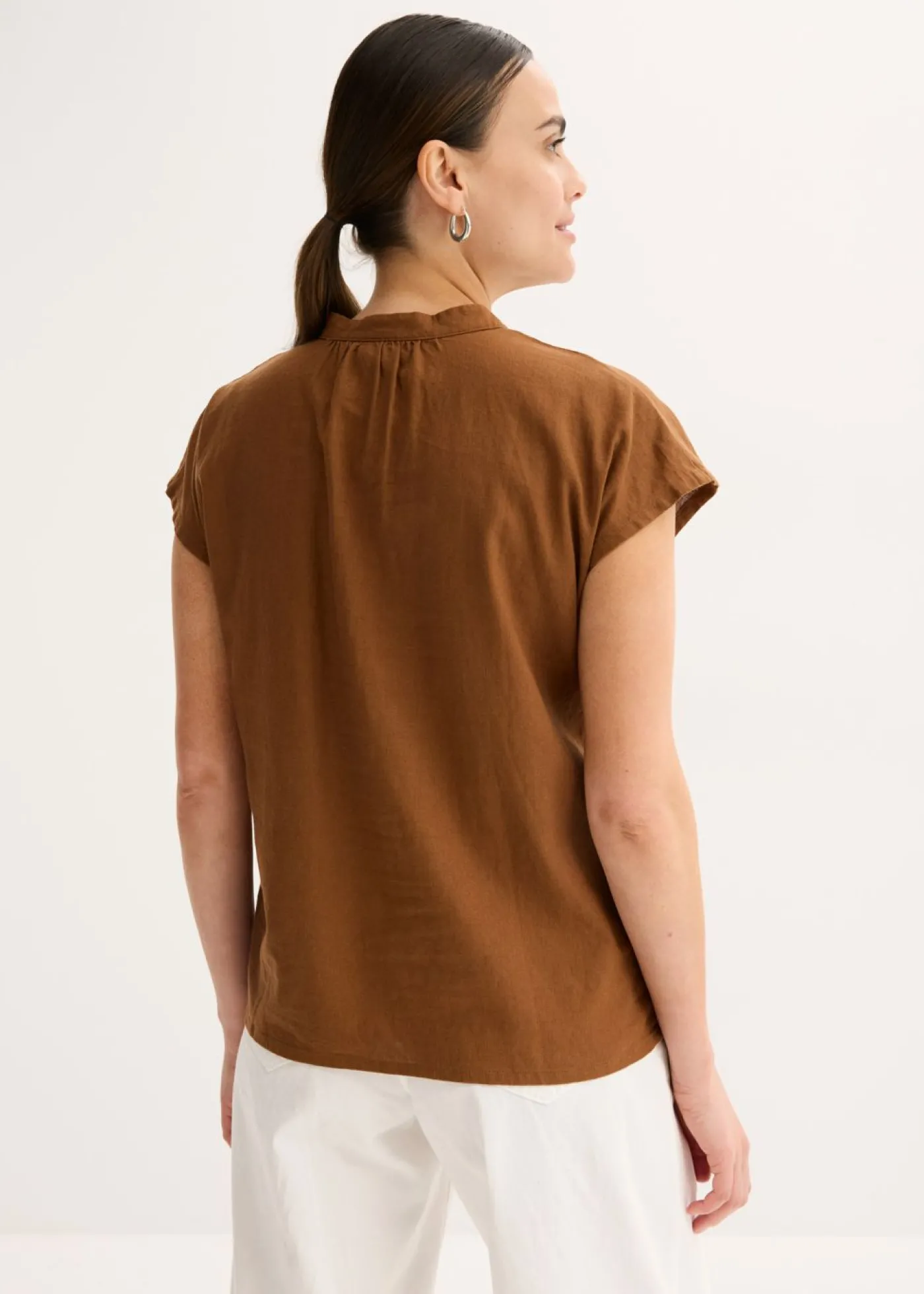 bonprix bonprix Blusa de manga corta de mezcla de lino vaporoso marrón Clearance