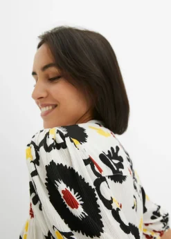 bonprix bonprix Blusa de manga corta de viscosa fluida con detalle de nido de abeja Blanco lana Sale