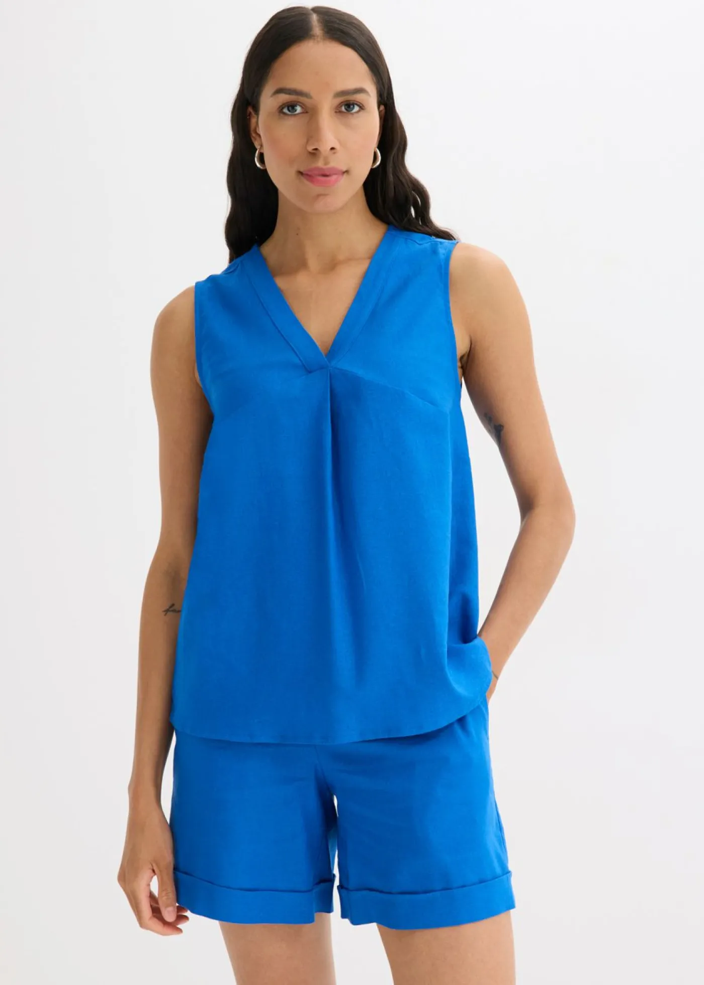 bonprix bonprix Blusa de mezcla de lino vaporoso Azul ártico Sale