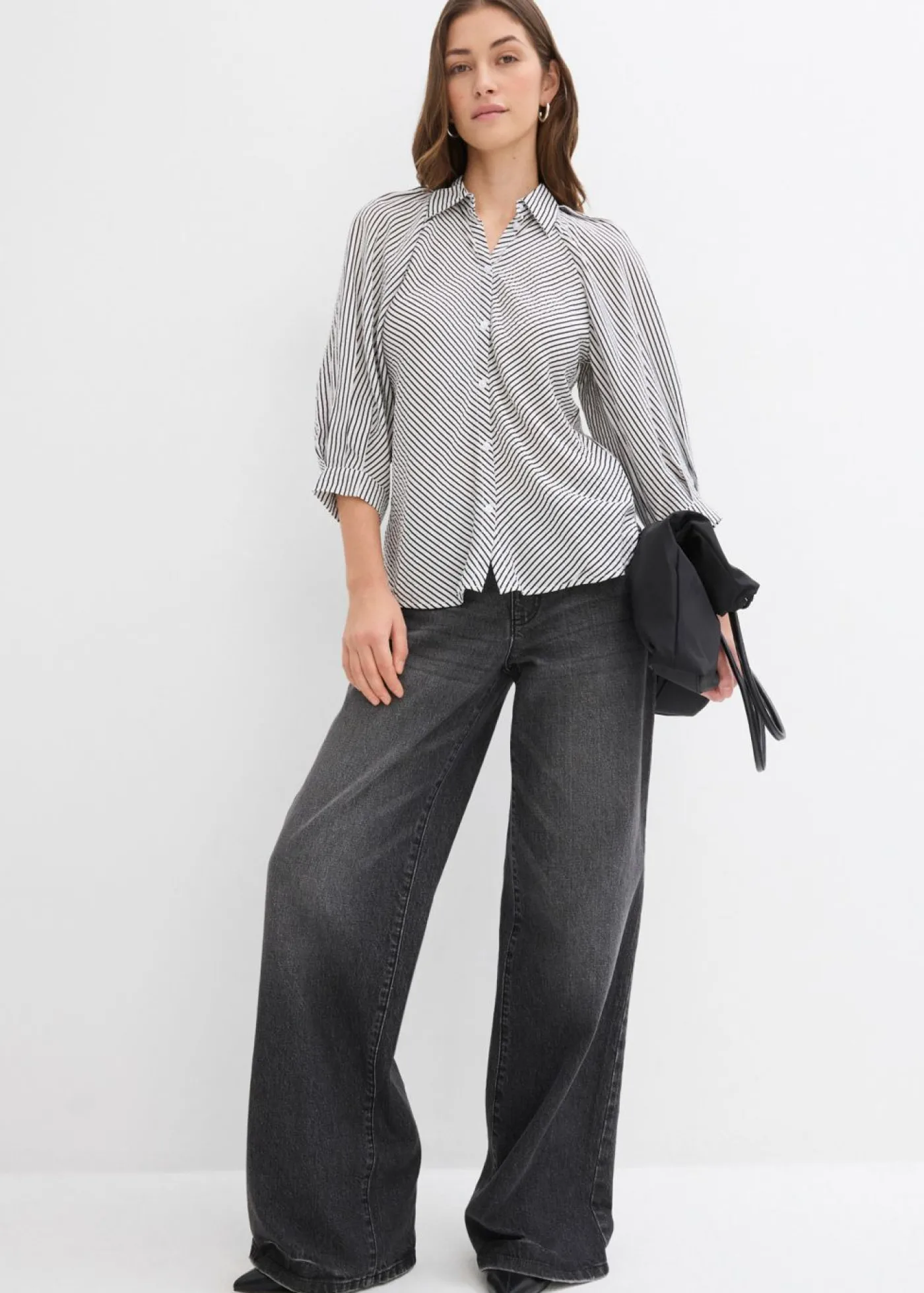 bonprix bonprix Blusa de mezcla de viscosa fluida blanco lana-negro con rayas Discount