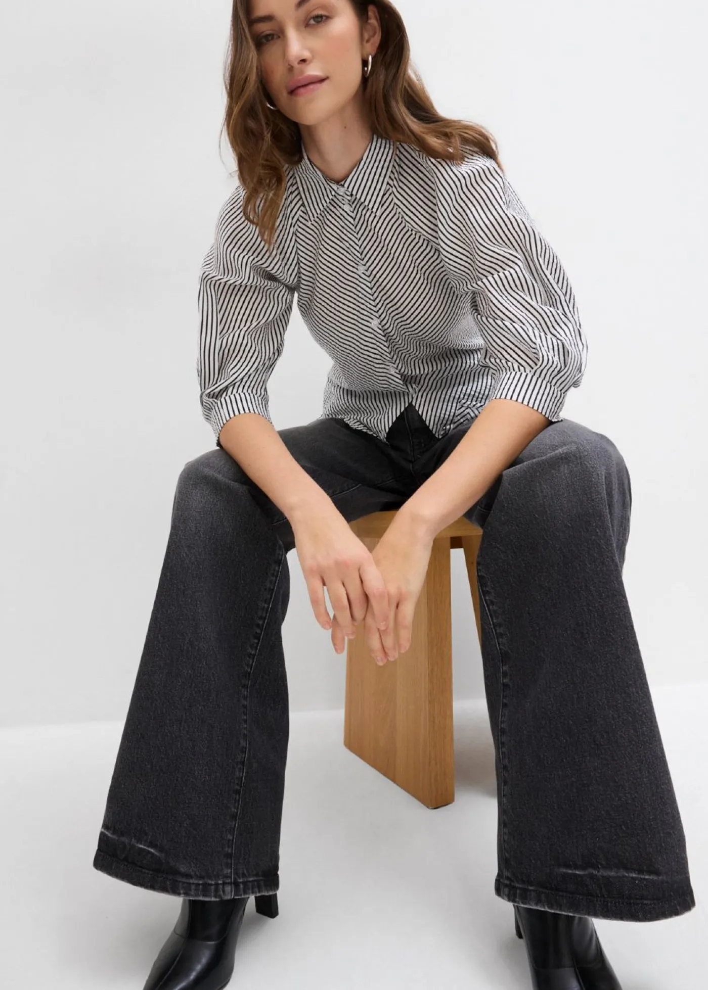 bonprix bonprix Blusa de mezcla de viscosa fluida blanco lana-negro con rayas Discount