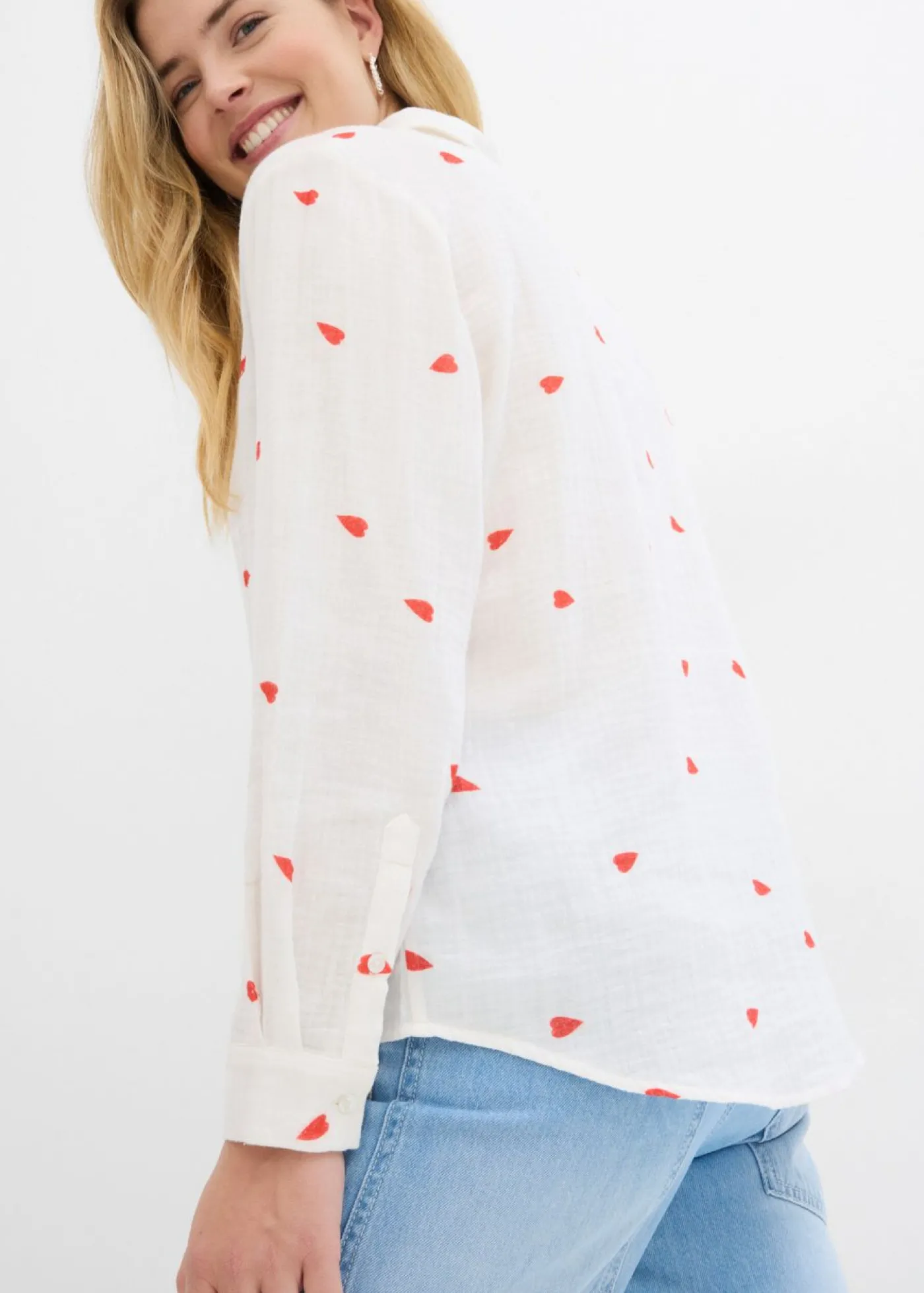 bonprix bonprix Blusa de muselina con corazones Blanco-fresa Discount