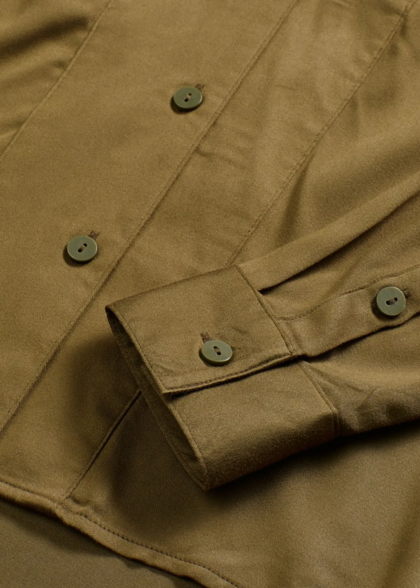 bonprix bonprix Blusa de satén fluido Oliva Outlet