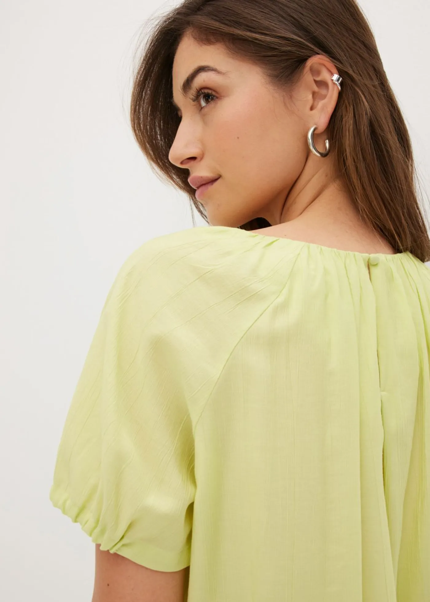 bonprix bonprix Blusa de tejido arrugado estructurado Verde menta Outlet