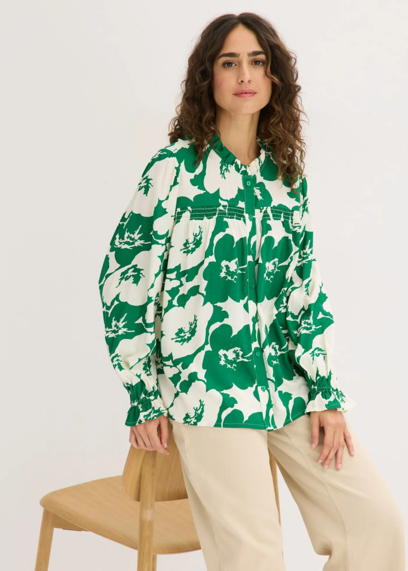 bonprix bonprix Blusa de viscosa fluida Blanco-verde Online