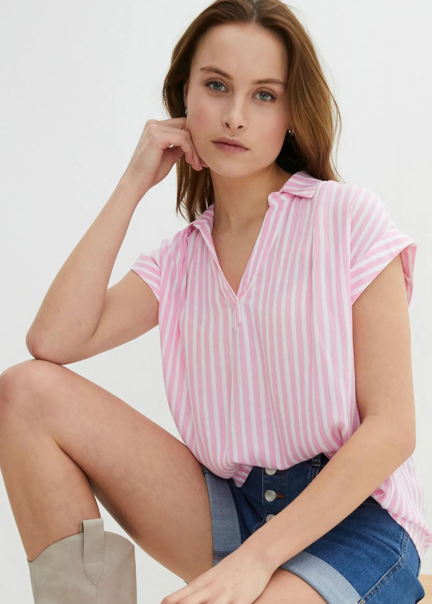 bonprix bonprix Blusa de viscosa fluida con manga corta rosa/blanco con rayas Clearance