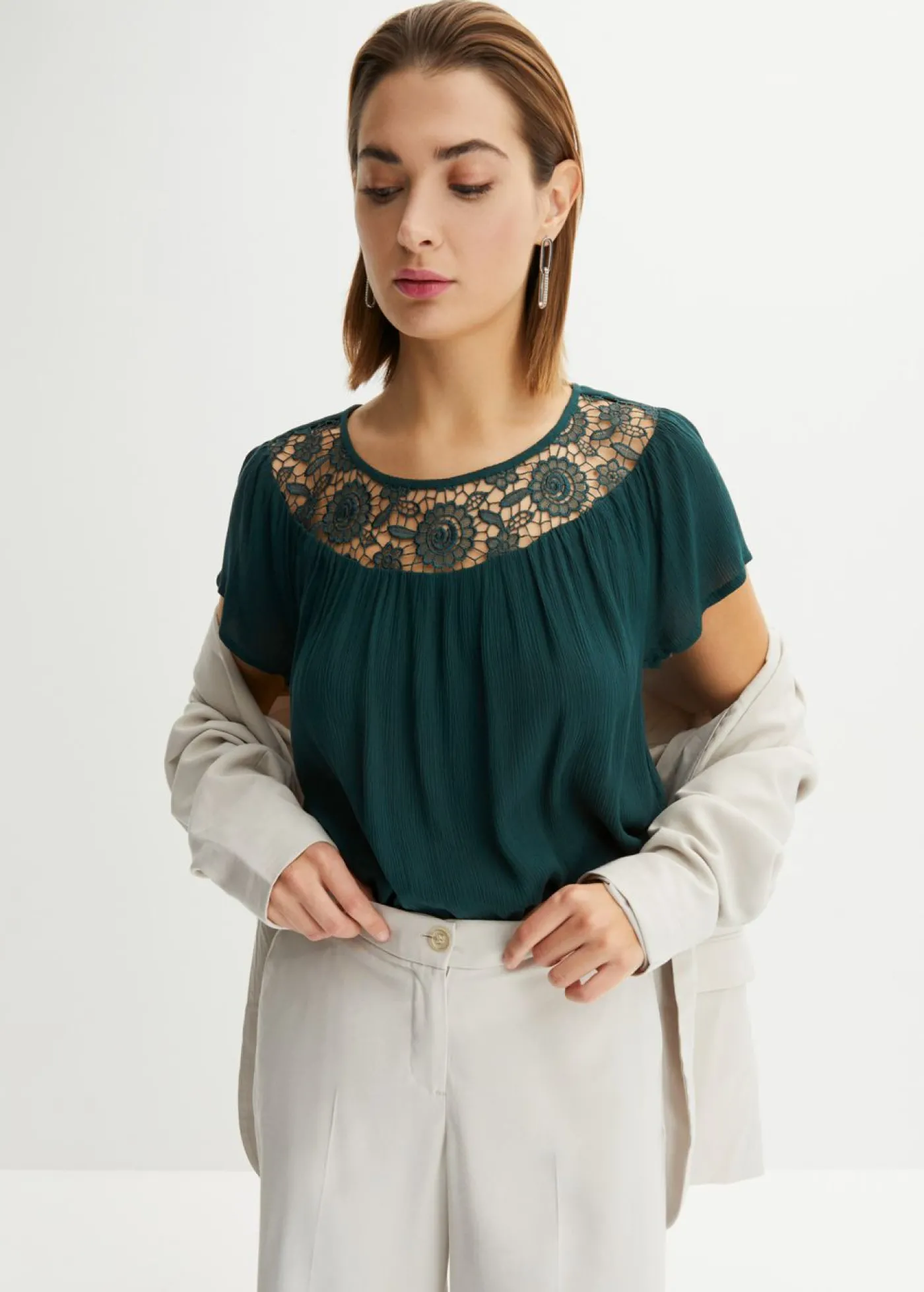 bonprix bonprix Blusa de viscosa pura Verde intenso New