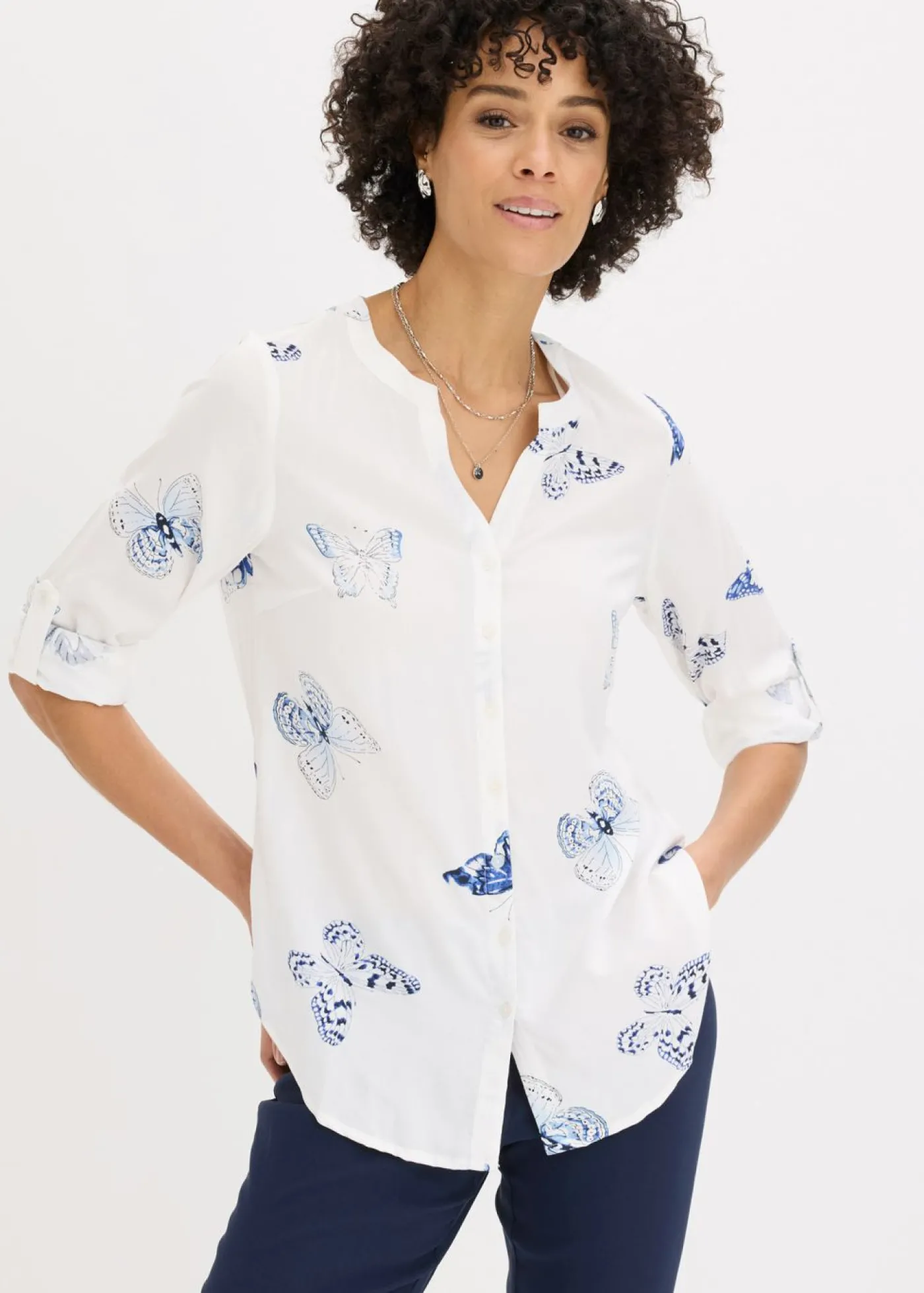 bonprix bonprix Blusa estampada de viscosa Blanco-azul estampado Sale