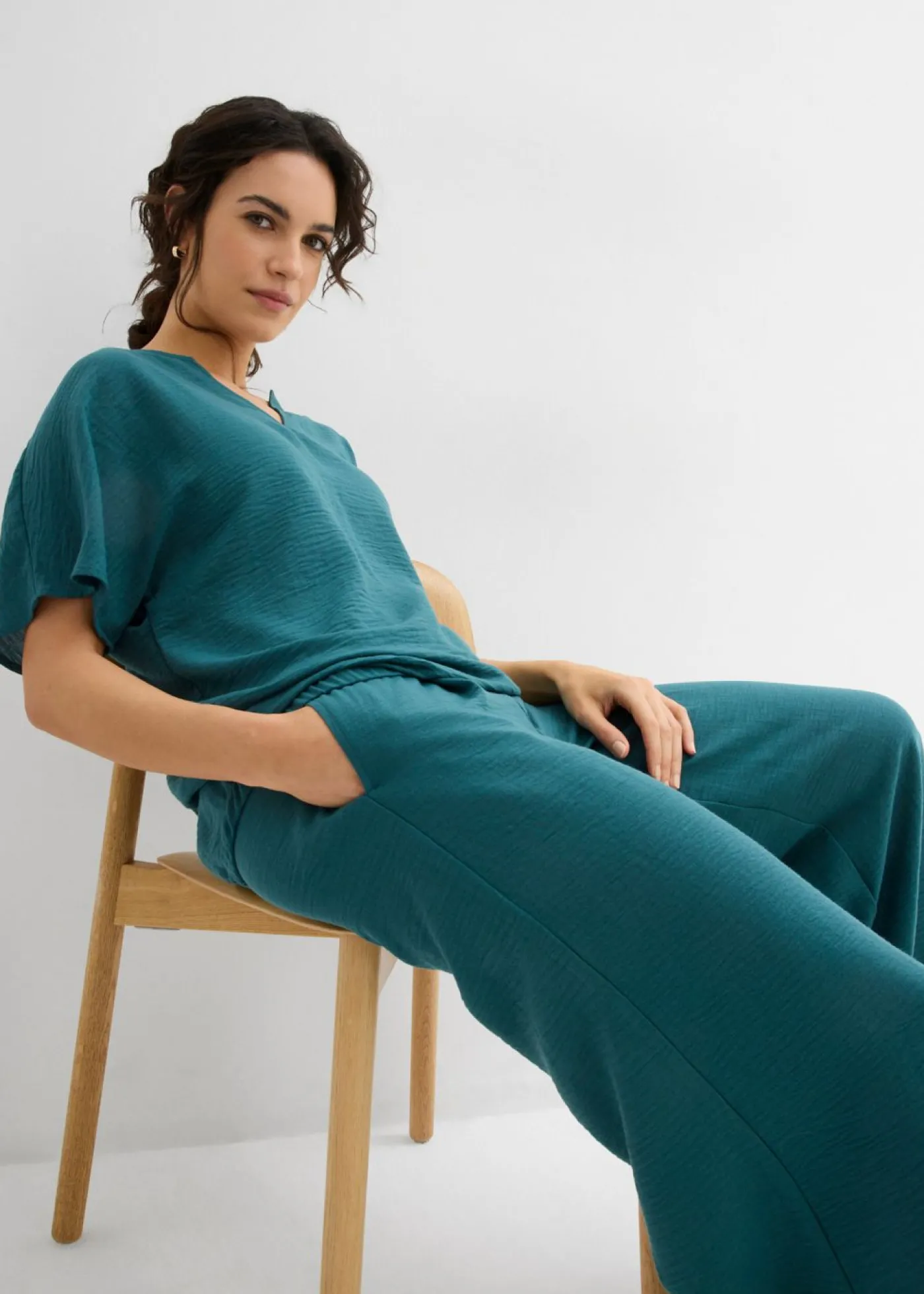 bonprix bonprix Blusa holgada con dobladillo elástico verde pimiento Best