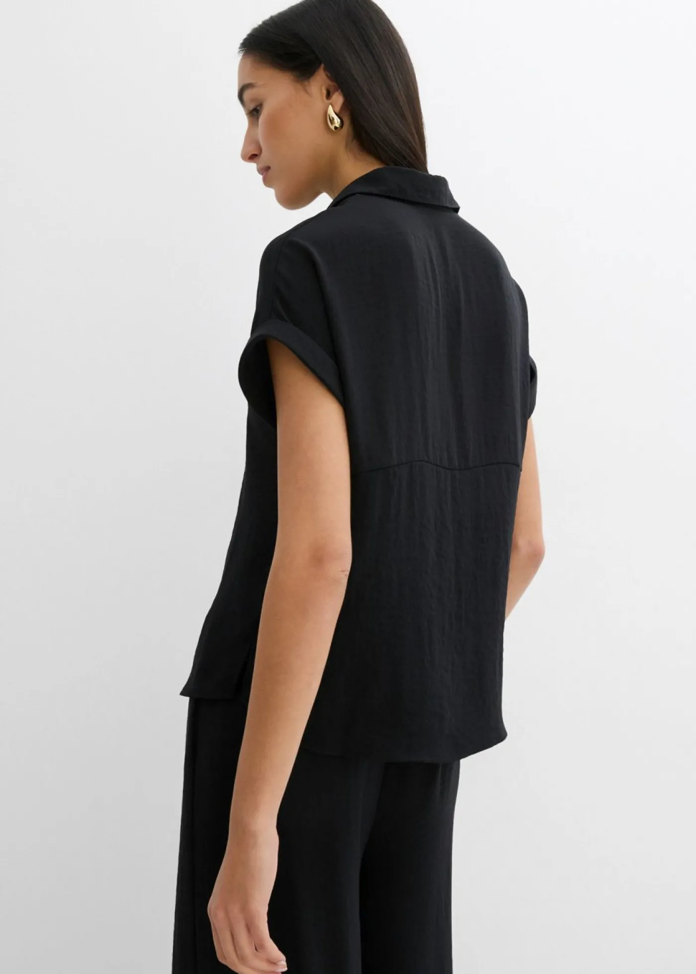 bonprix bonprix Blusa holgada de crepé estructurado Negro Online