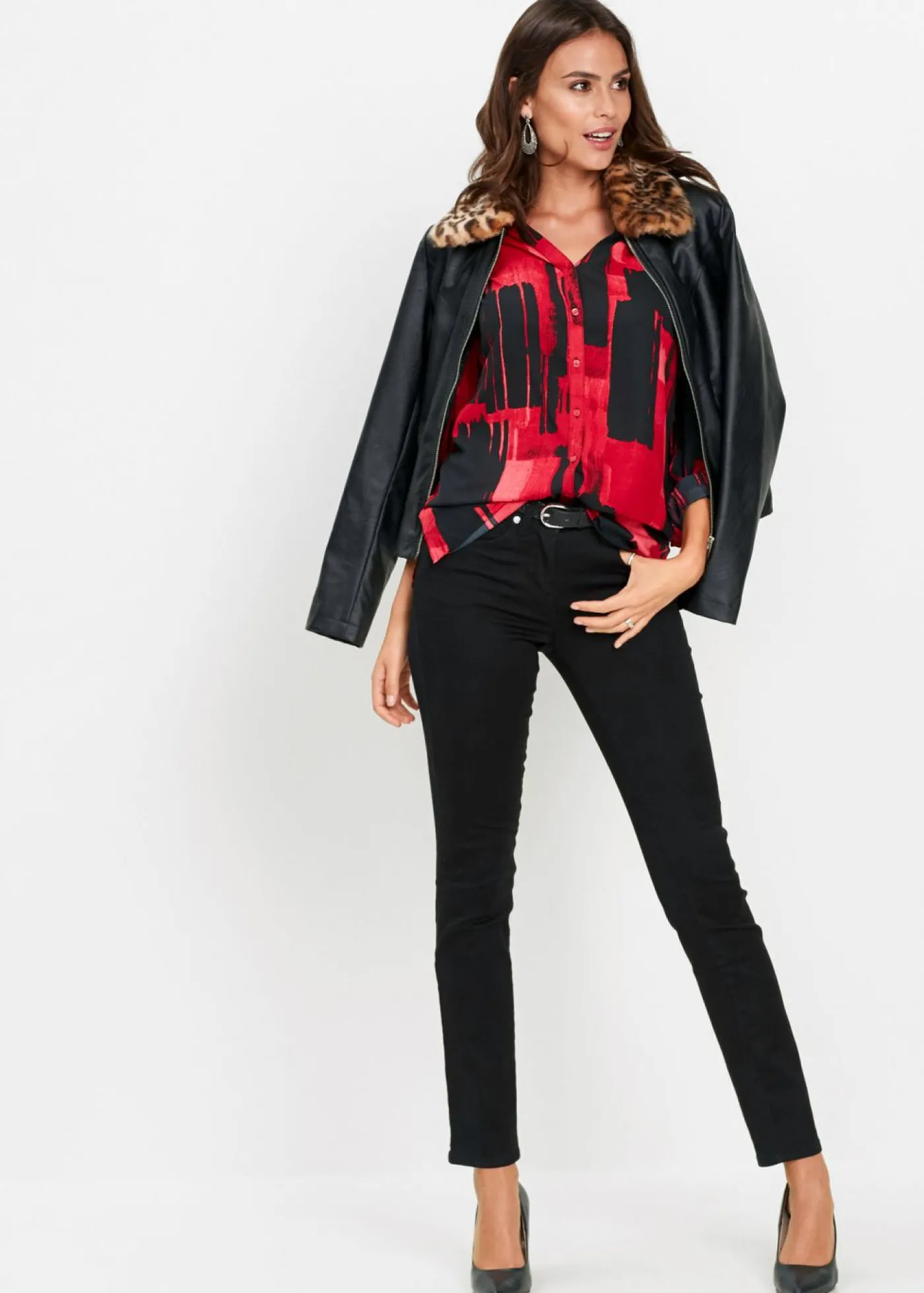 bonprix bonprix Blusa larga de gasa con estampado Rojo-negro Clearance