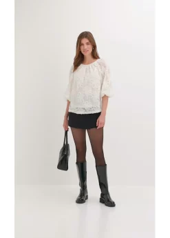 bonprix bonprix Blusa sin cierre con estampado floral texturizado Crema Online