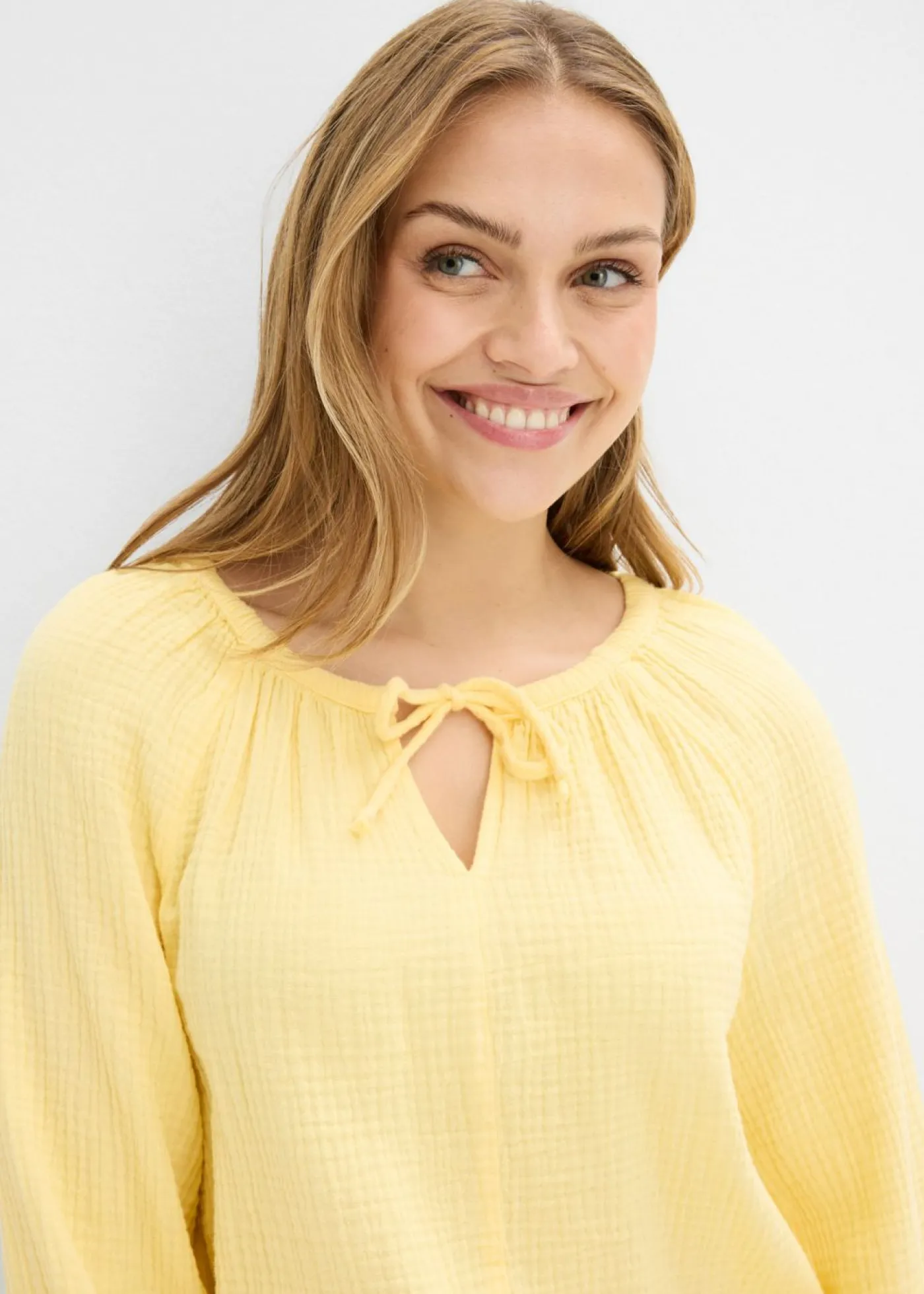 bonprix bonprix Blusa sin cierre de muselina ligera Negro Best