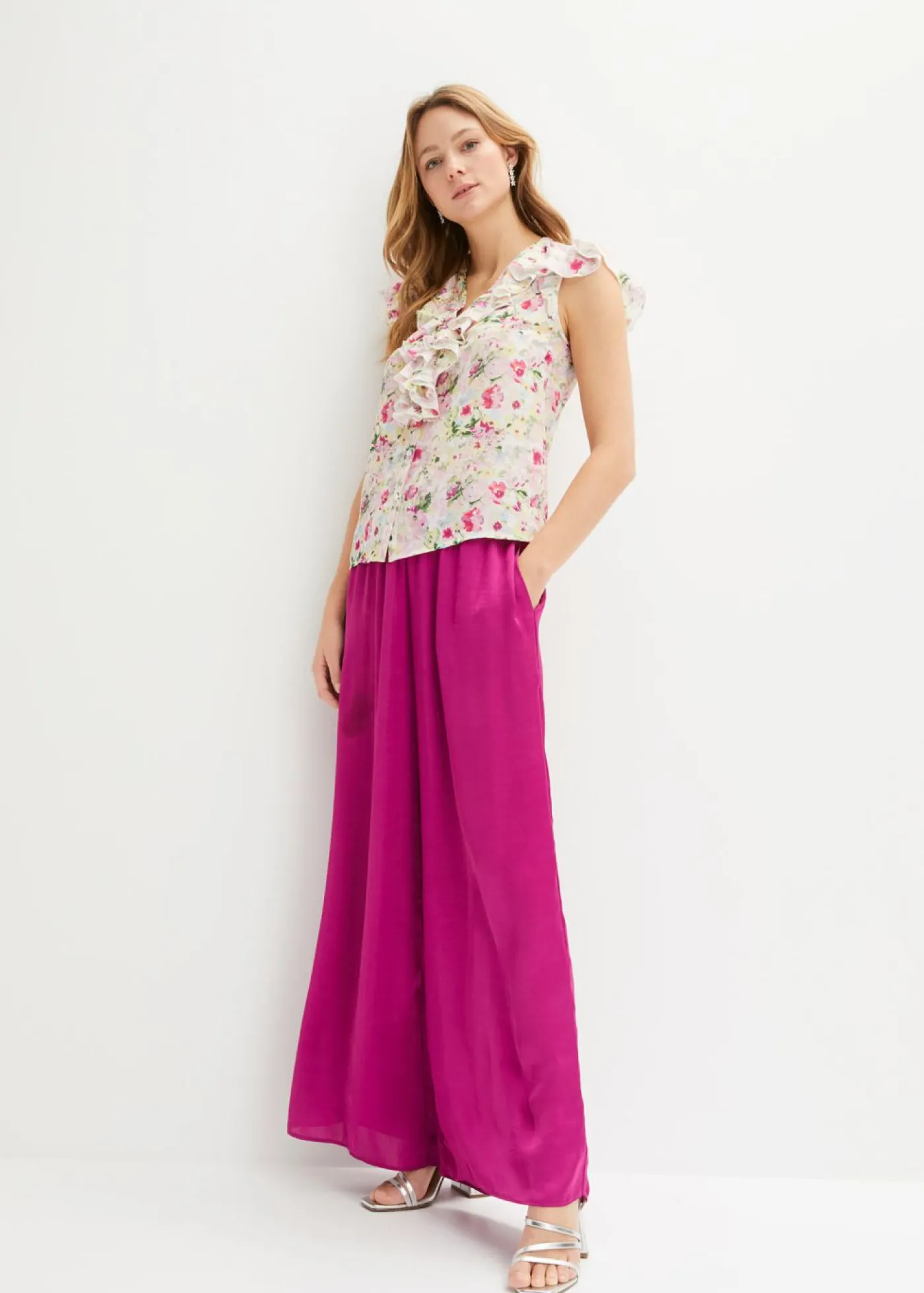 bonprix bonprix Blusa sin mangas orquídea púrpura con flores Clearance