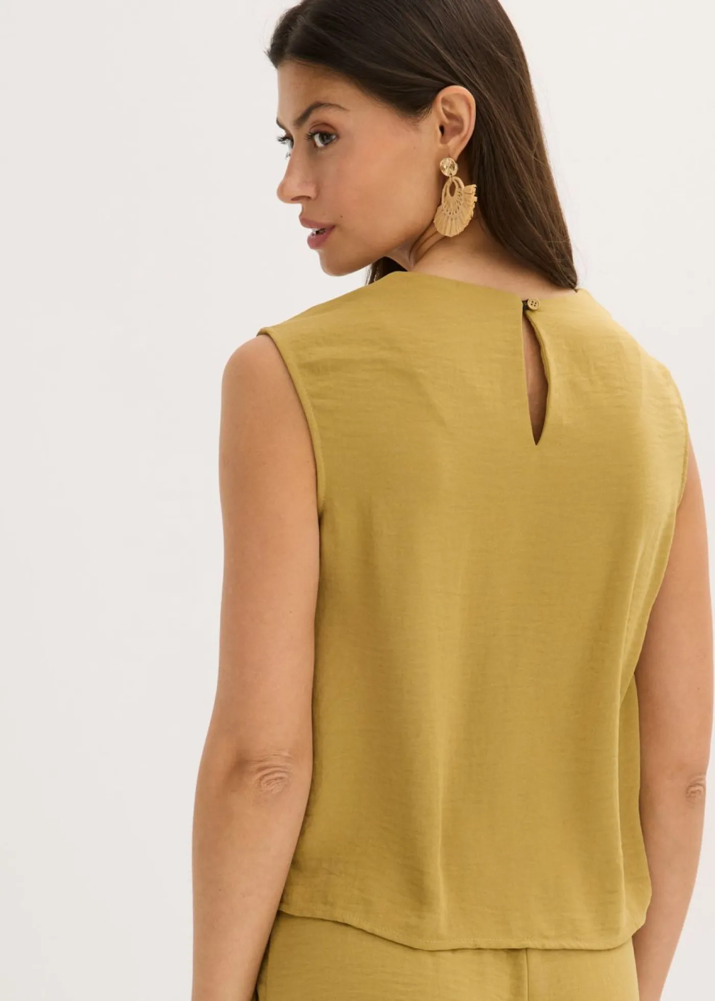 bonprix bonprix Blusa sin mangas con nudos verde oliva mate Discount