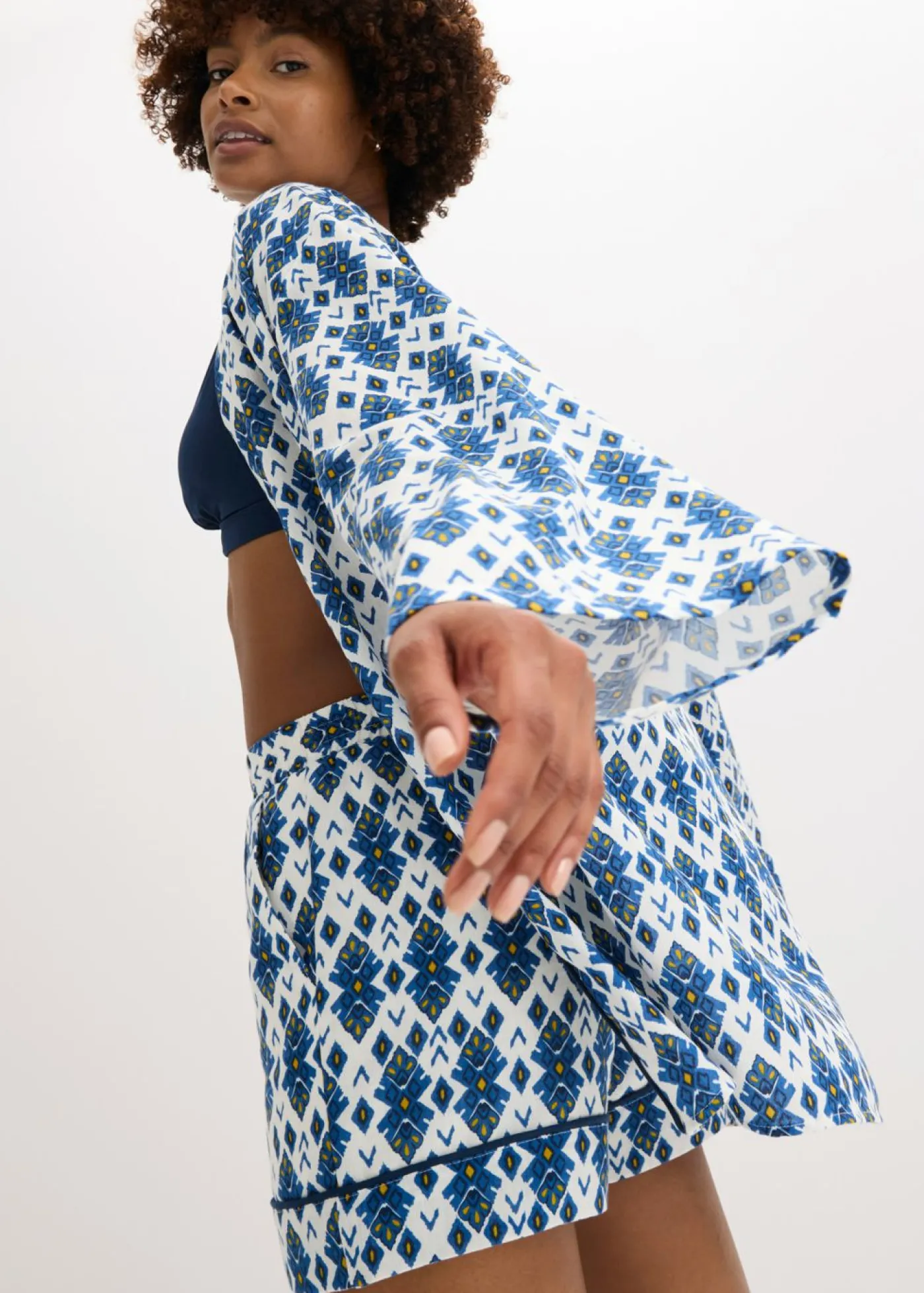 bonprix bonprix Blusa tipo kimono Blanco-azul New