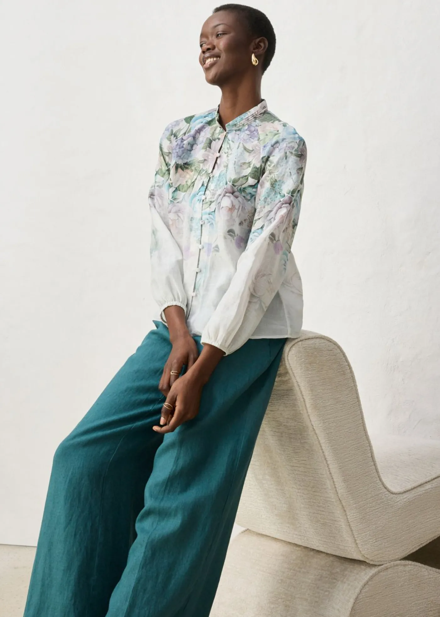 bonprix bonprix Blusa tipo túnica Lila empolvado de flores Online